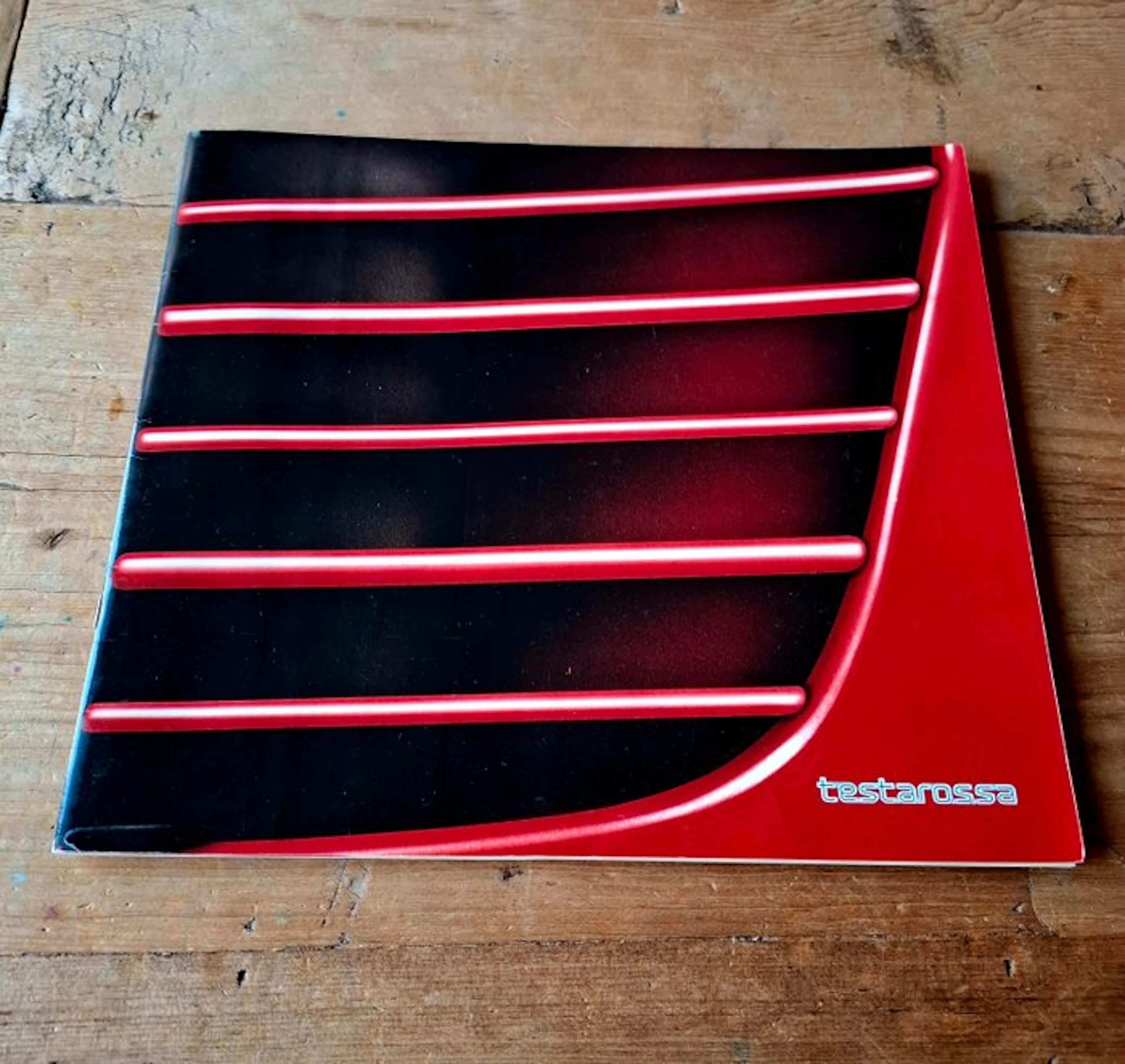 Brochure - Ferrari - Ferrari Testarossa Brochure No. 328/84 - 8M/2/88