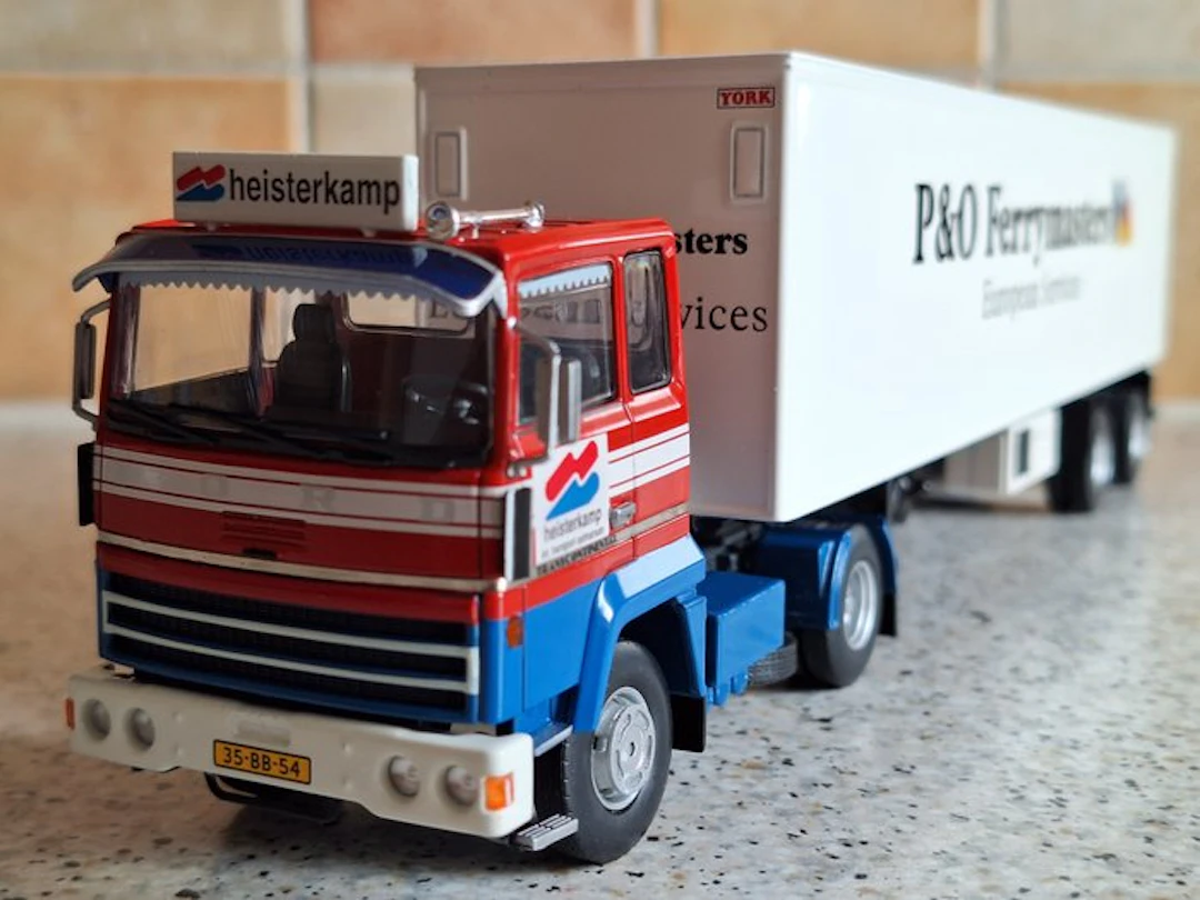Tekno 1:50 - Model truck - FORD Transcontinental...