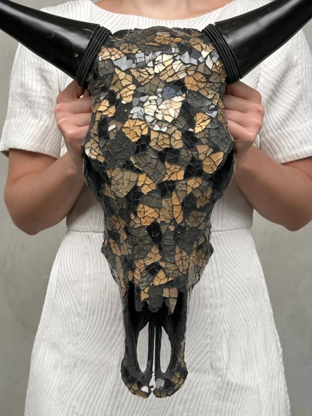NO RESERVE PRICE - Stunning Cow skull with Glass Mosaic...