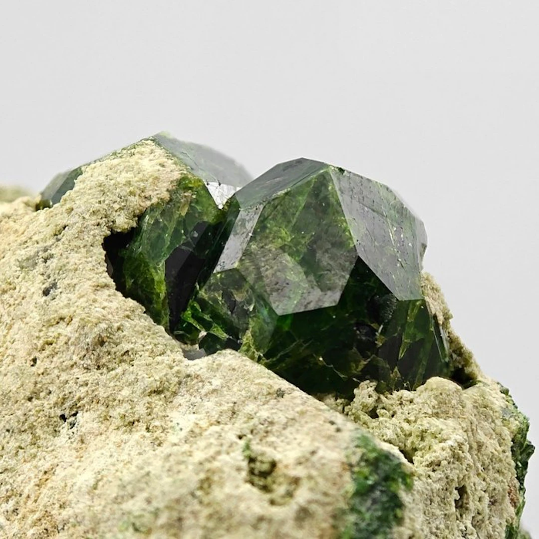 Rare demantoid