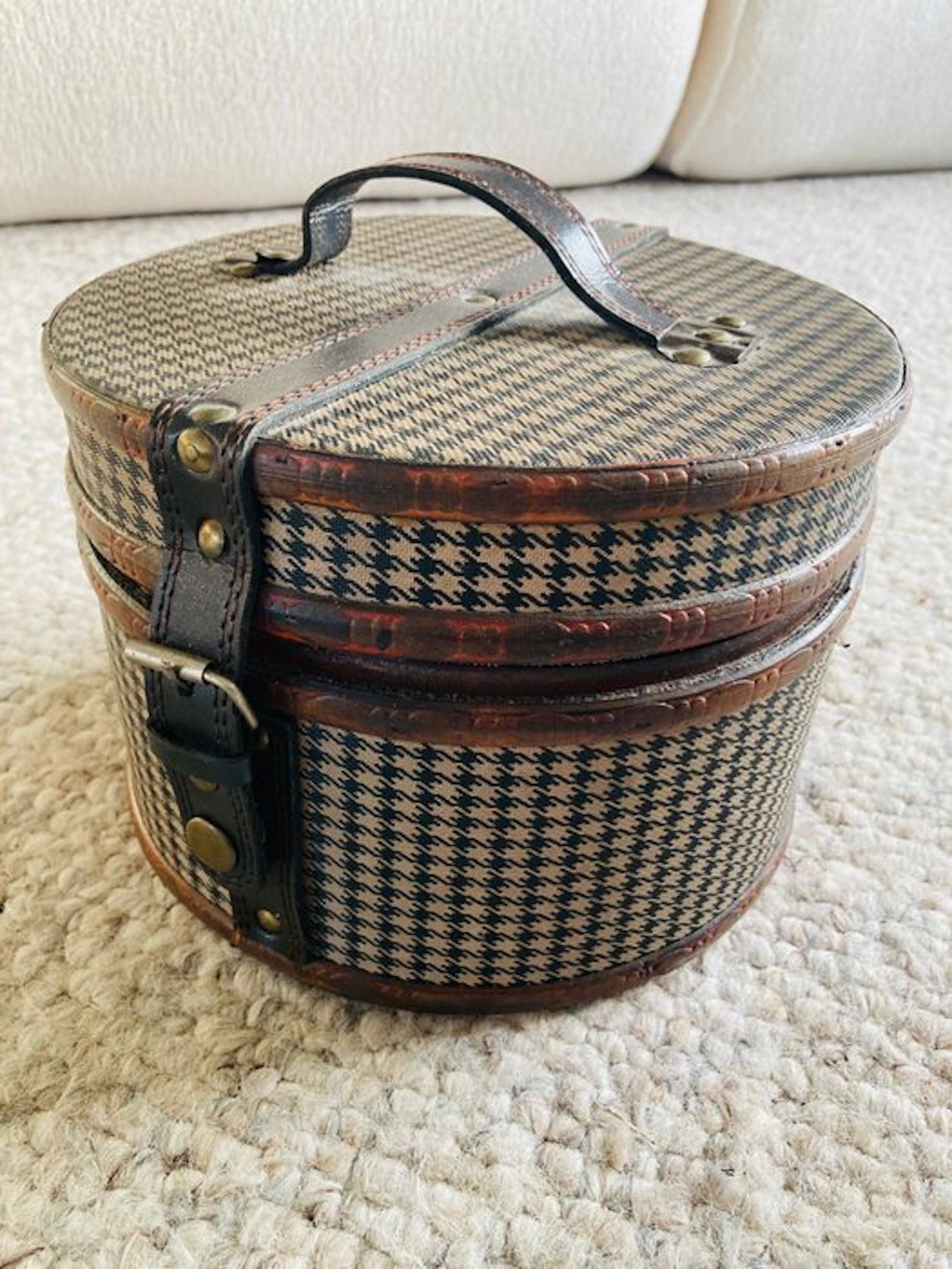 Box - Leather, Textile, Wood - Mid-century hat box