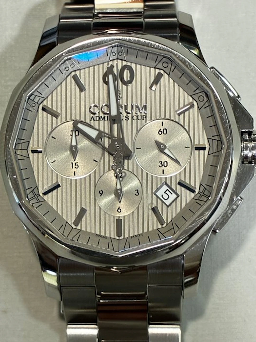 Corum - Corum Admiral Legend 42 Chronograph - A984/01286 - Men - 2024