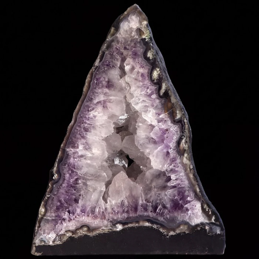 Rainbow Amethyst - Geode - 25x18x13 cm- 4.45 kg