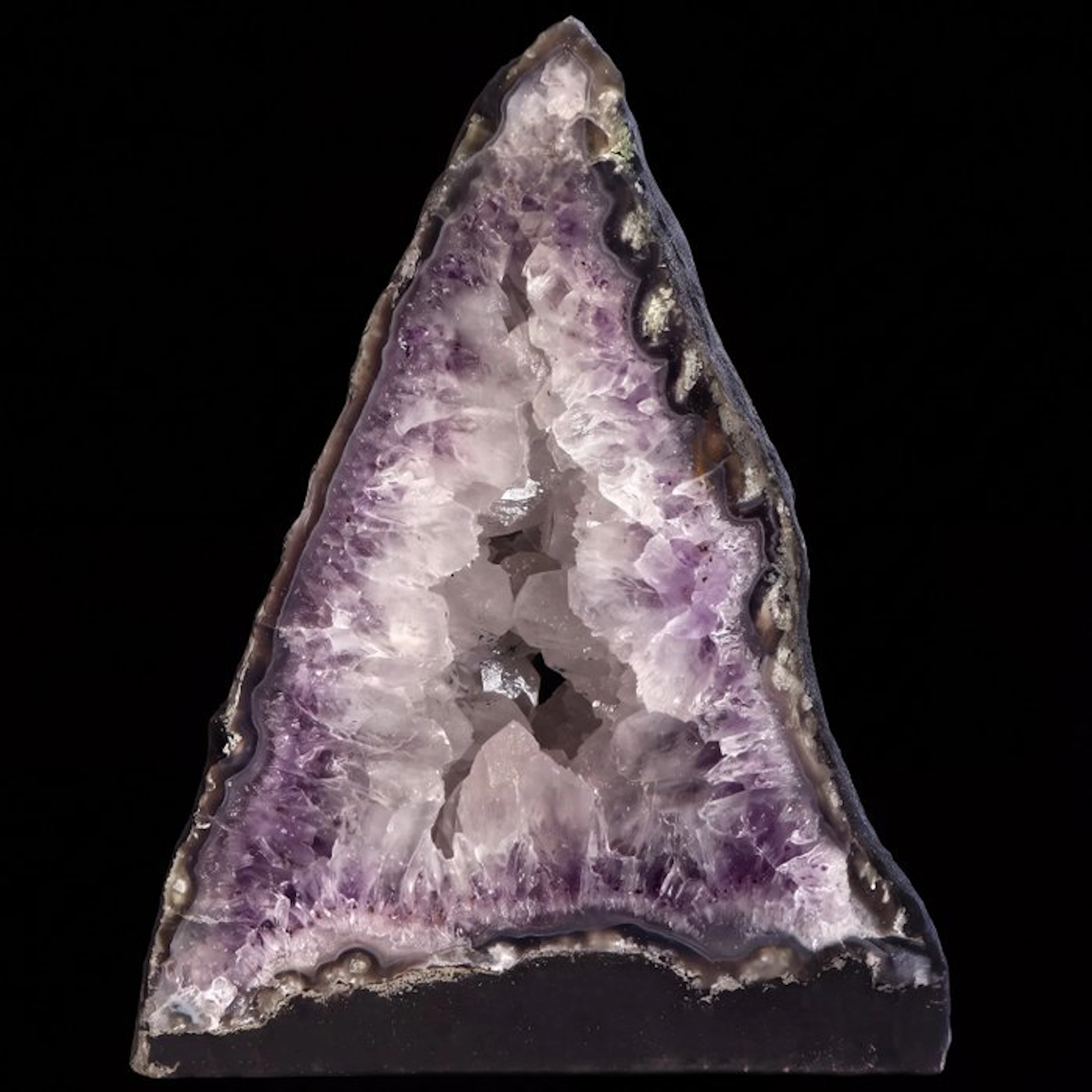 Rainbow Amethyst - Geode - 25x18x13 cm- 4.45 kg
