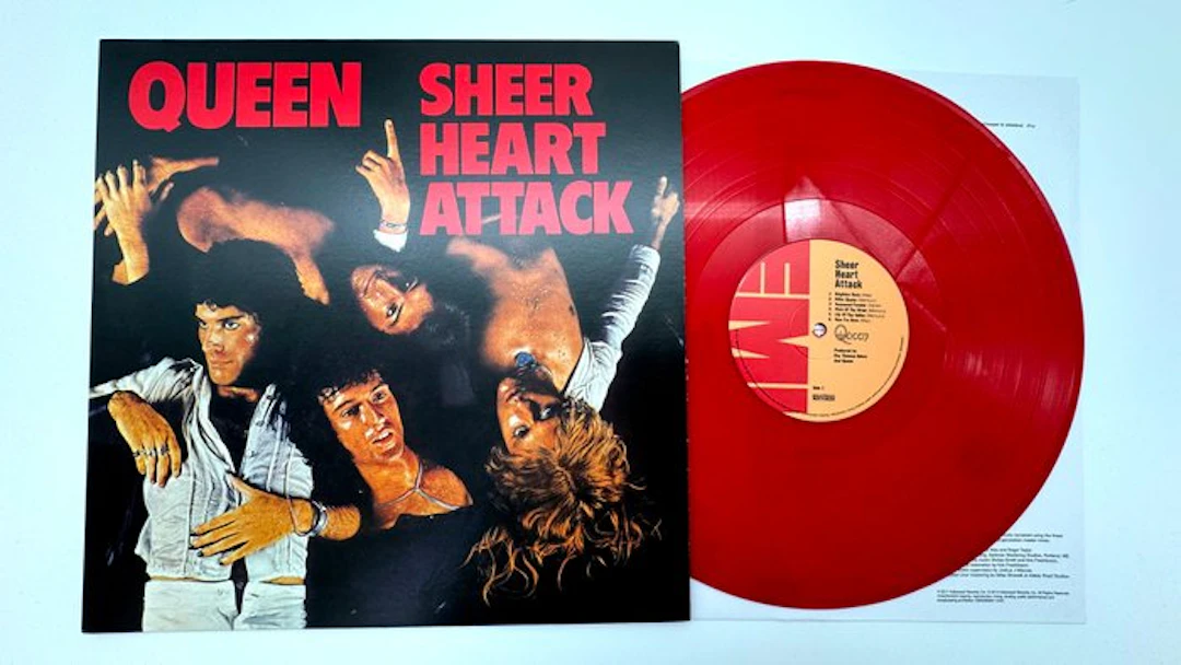 Queen - Sheer Heart Attack [coloured red Vinyl pressing]...