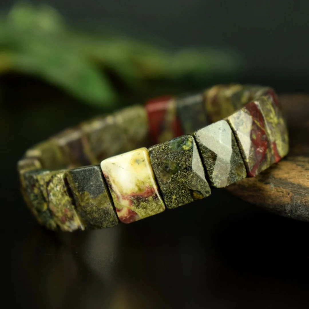 Dragon's Blood Jasper - high quality - magnificent colors - Width: