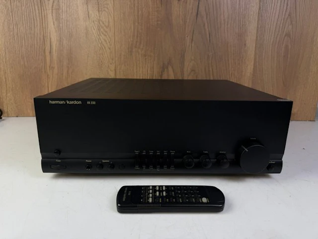Harman Kardon - HK 690 Solid state amplifier