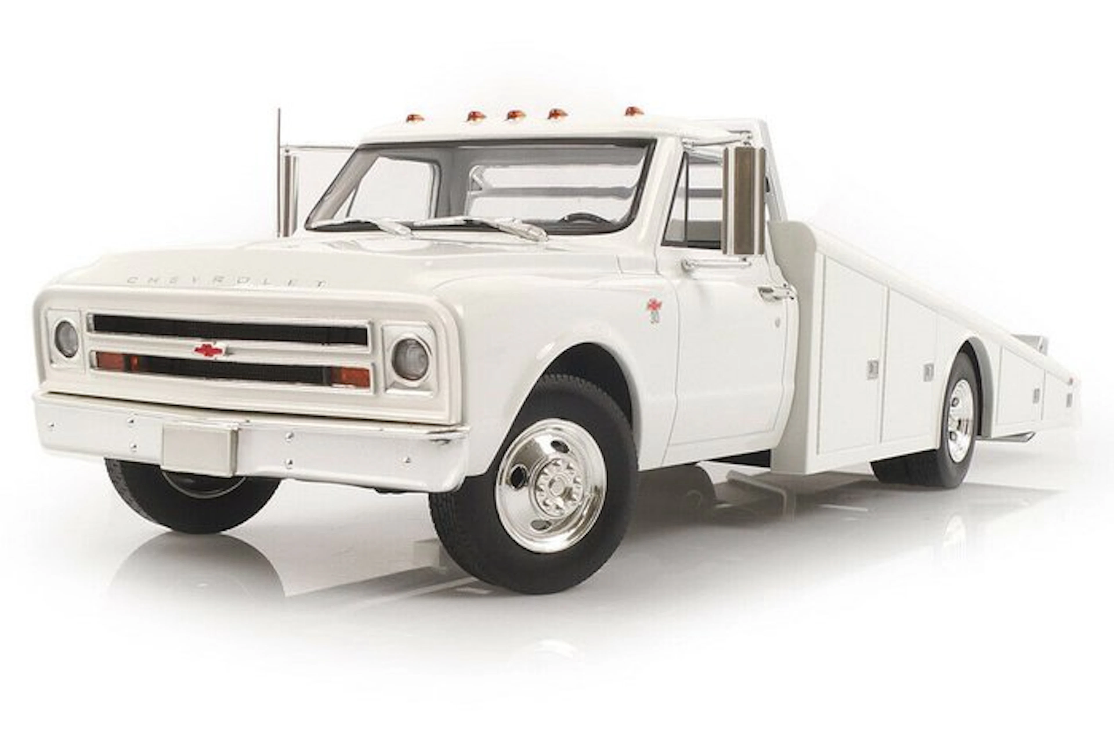 ACME 1:18 - Model car - Chevrolet C30 Ramp Truck 1967...