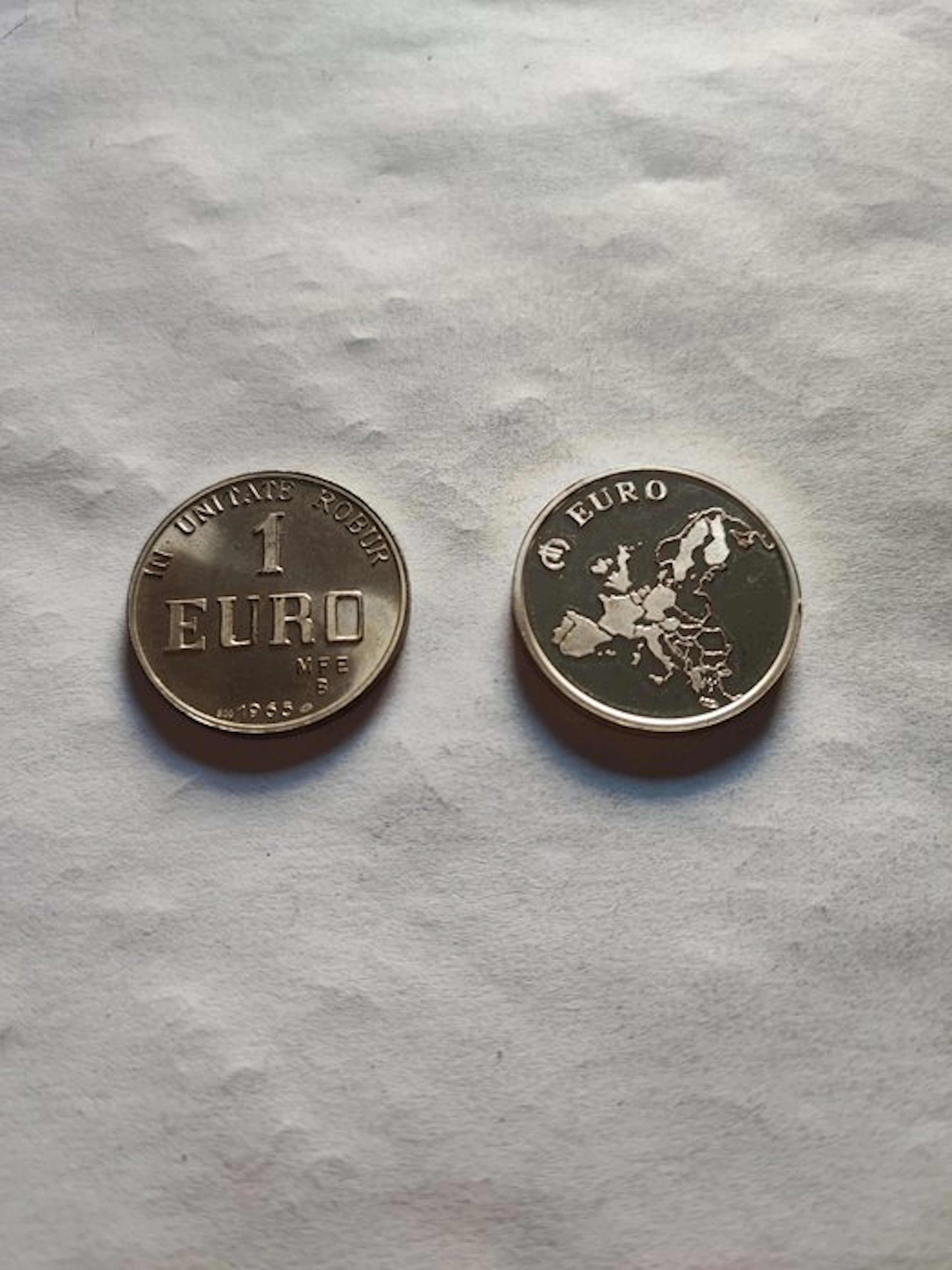 Italy, Promotional coins before the euro