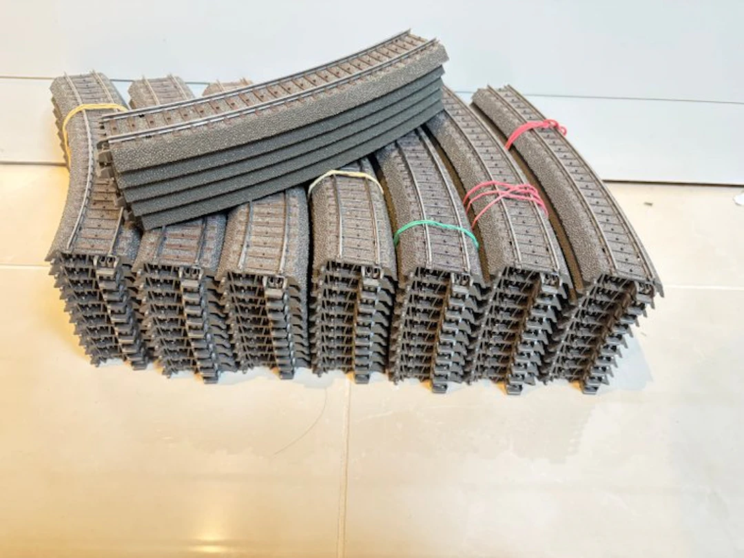 Märklin H0 - 24130 - Model train tracks (75) - 75x C-Rails bend R1