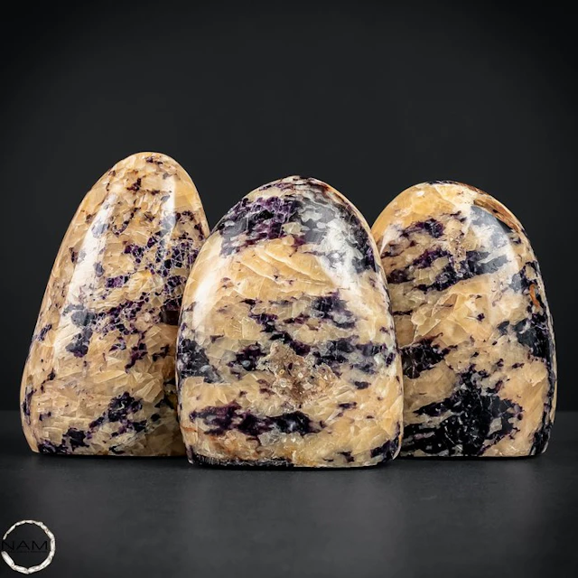 Fluorite-Calcite Freeforms – Fascinating Natural Art in a...