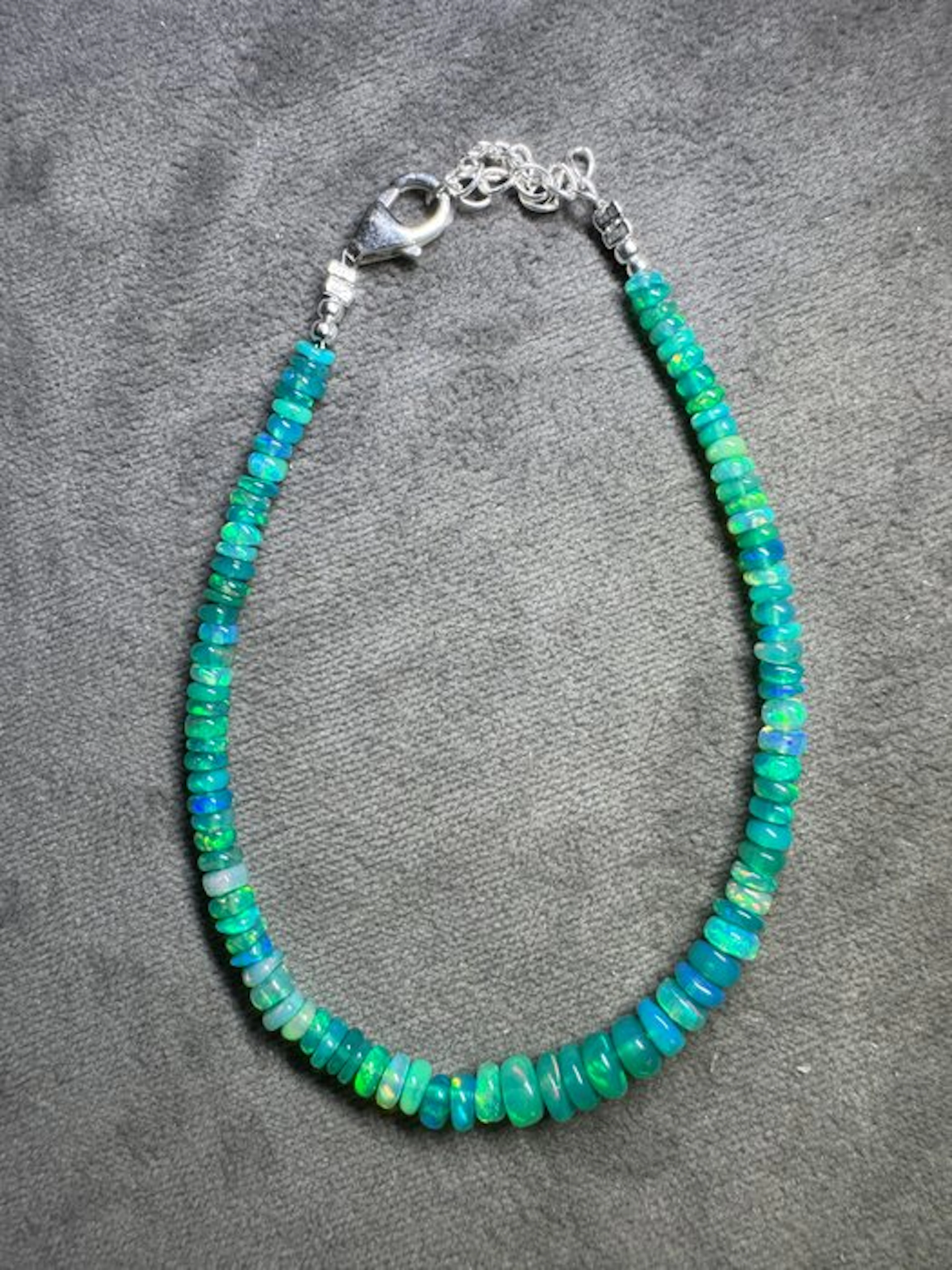 Smooth green opal bracelet from Ethiopia + 925 silver