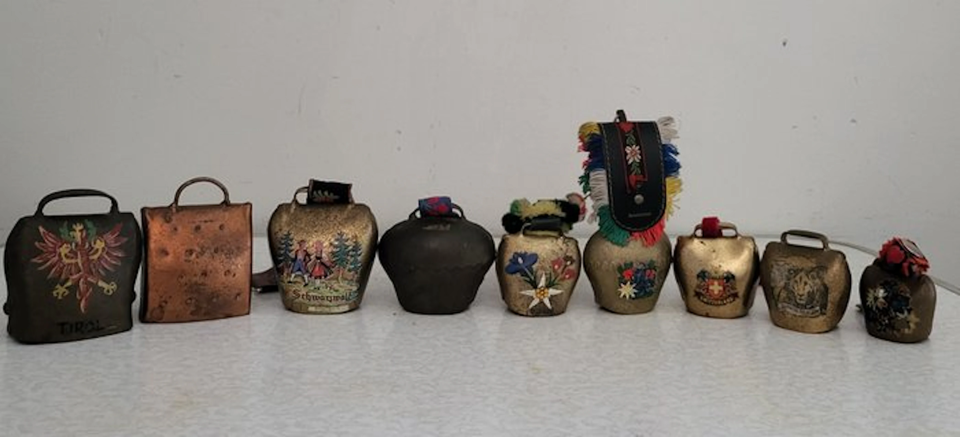 Decorative bell (9) - Europe - old cowbells
