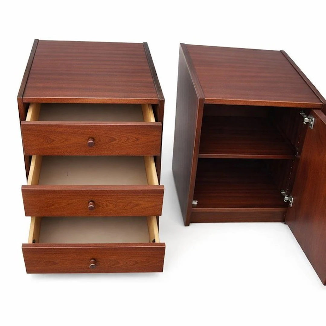 Hülsta - Chest of drawers (2) - Mahogany