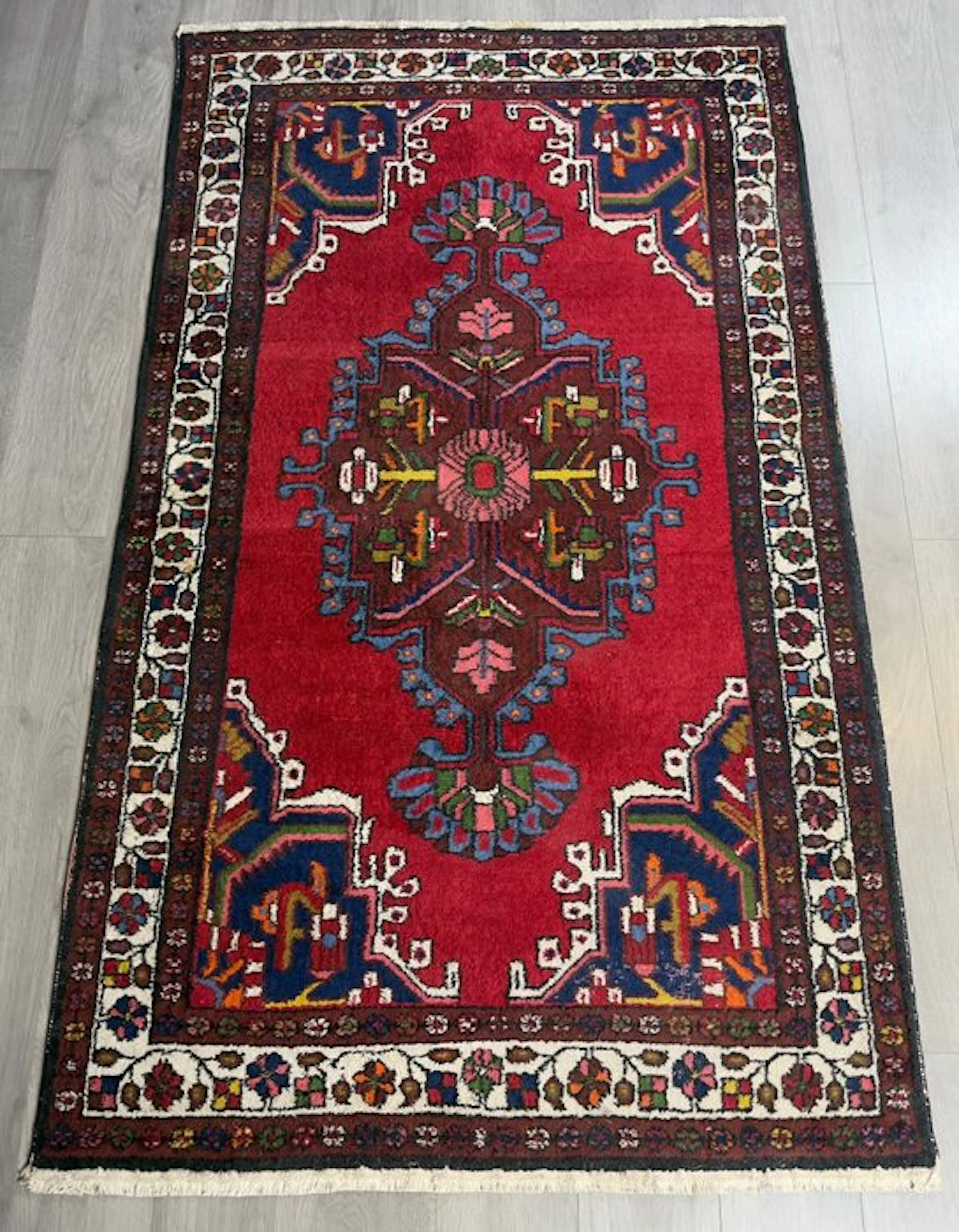 Heriz - Rug - 207 cm - 124 cm