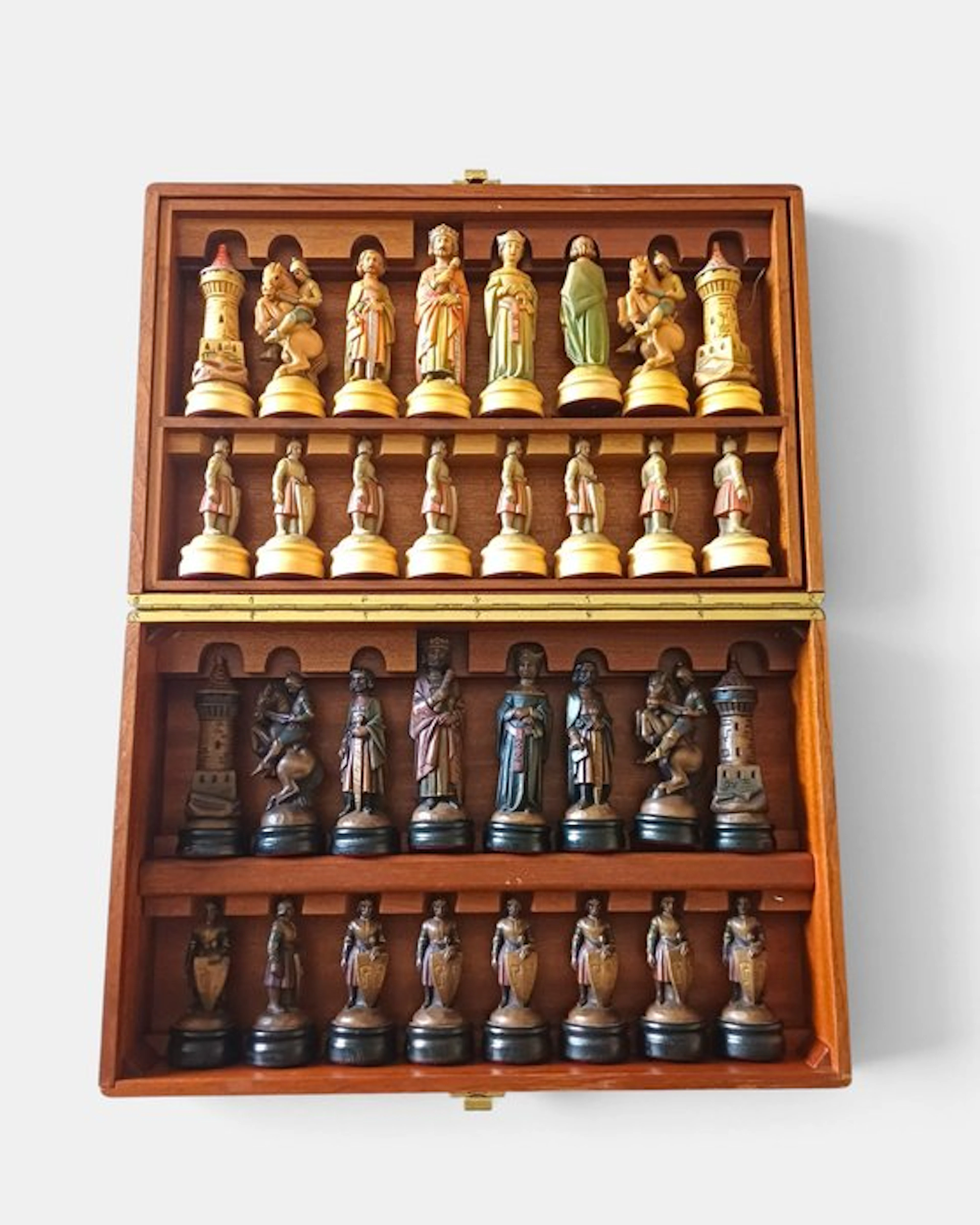 Anri - Chess set - Vintage 1970s ANRI King Arthur...