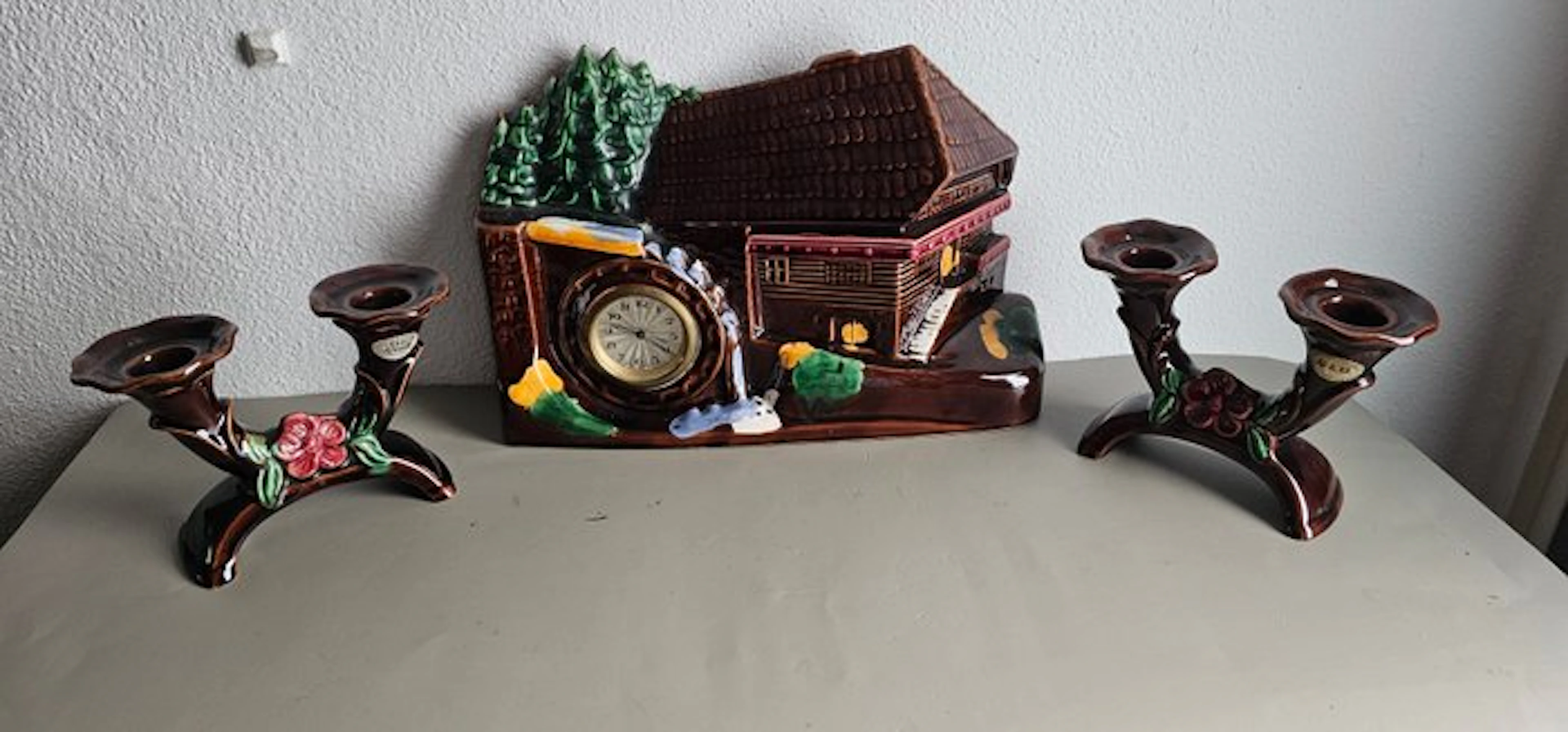 Clock and garniture set (3) - Ceramic - 1950-1960 - Clock set Black Forest.
