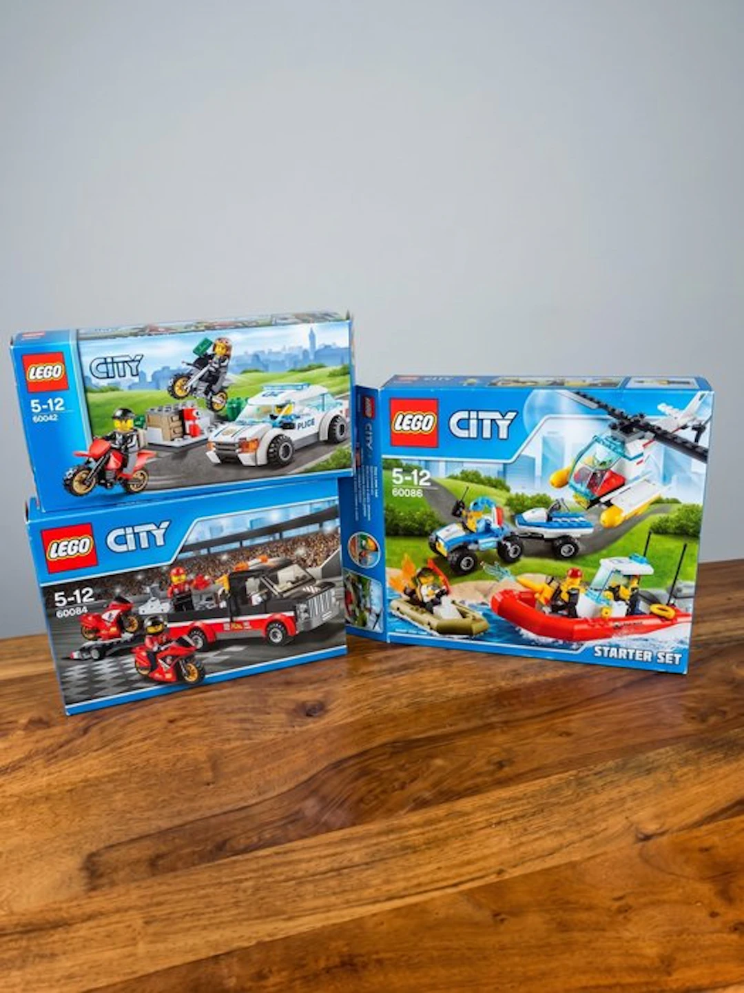 LEGO Set - City - City Police fire and hospital