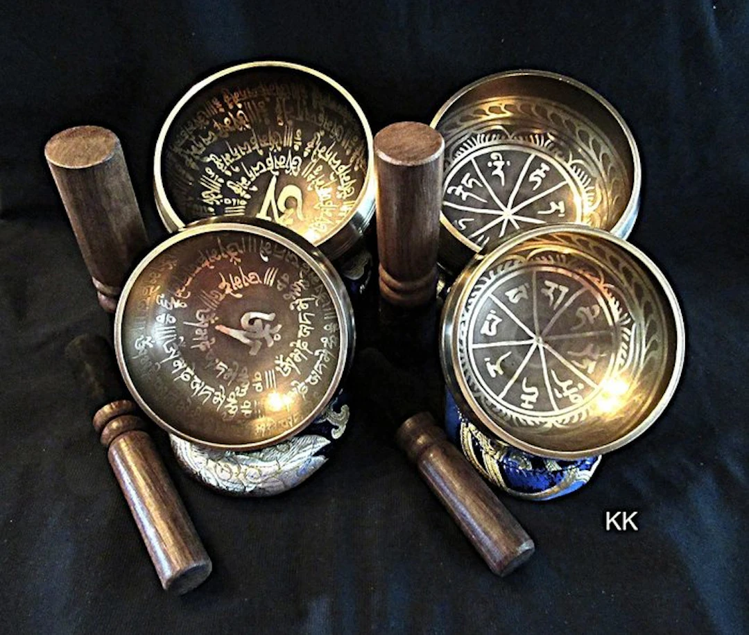 Singing bowl - Large Lot - 4× 3-piece sets of singing...