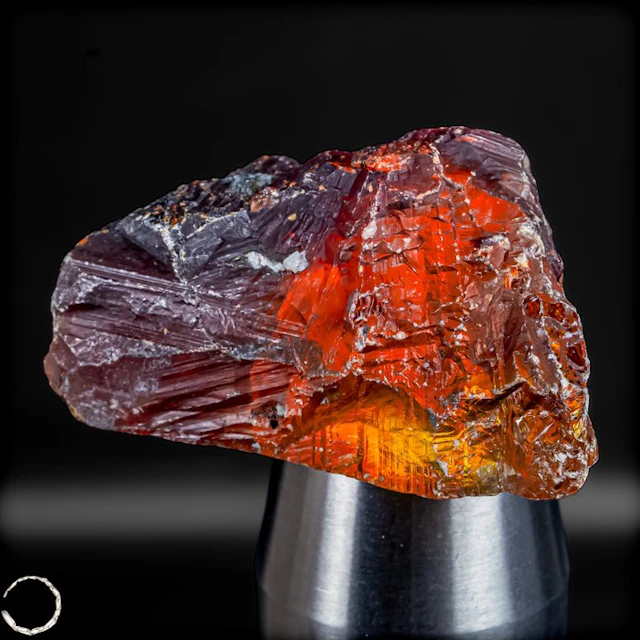 Natural sphalerite rough specimen – Translucent crystal...