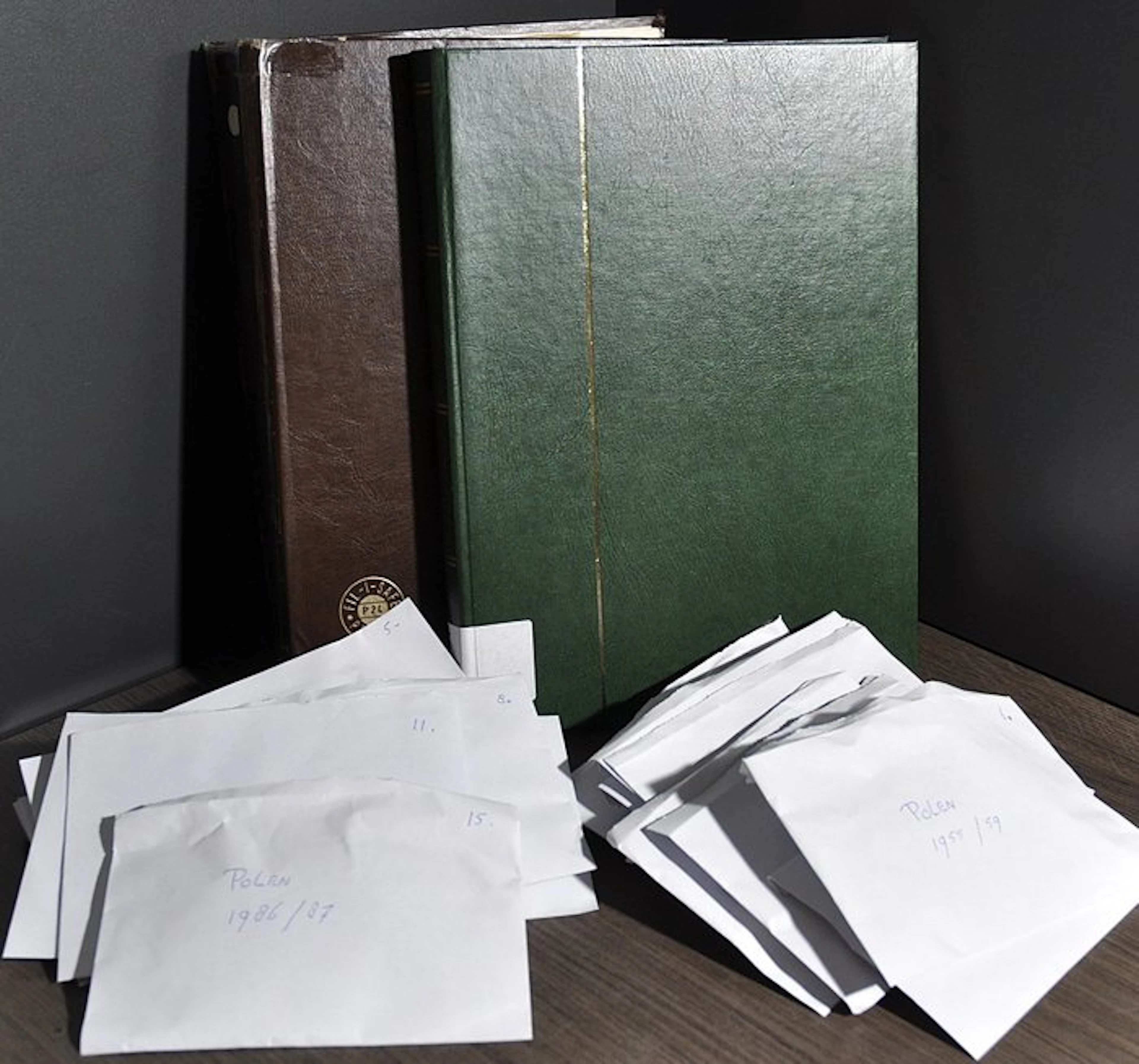 Poland - Collection in stockbooks and stamps by year in envelopes.