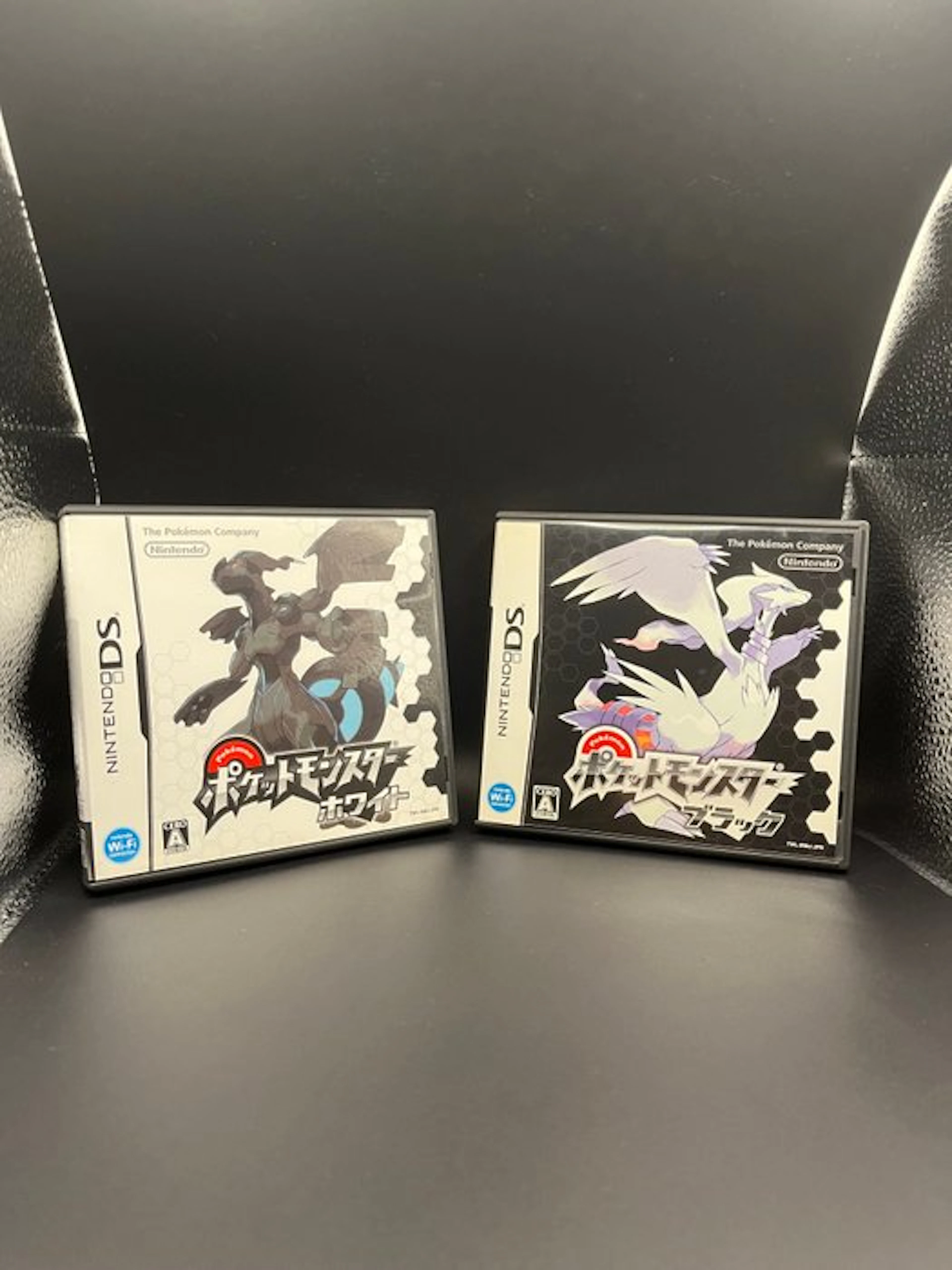 Nintendo - SUPER RARE POKEMON WHITE & BLACK SET - Video game - In original box