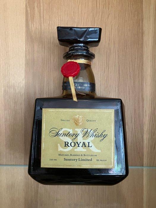 Suntory Whisky Royal 720ml 86 proof Whisky suntory royal - 700ml