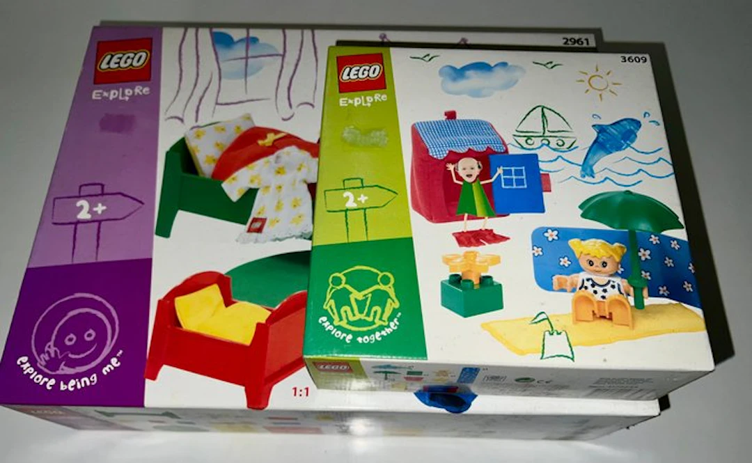 LEGO Set - Duplo - Set 2961 Explore Together e set 3609 Explore being me