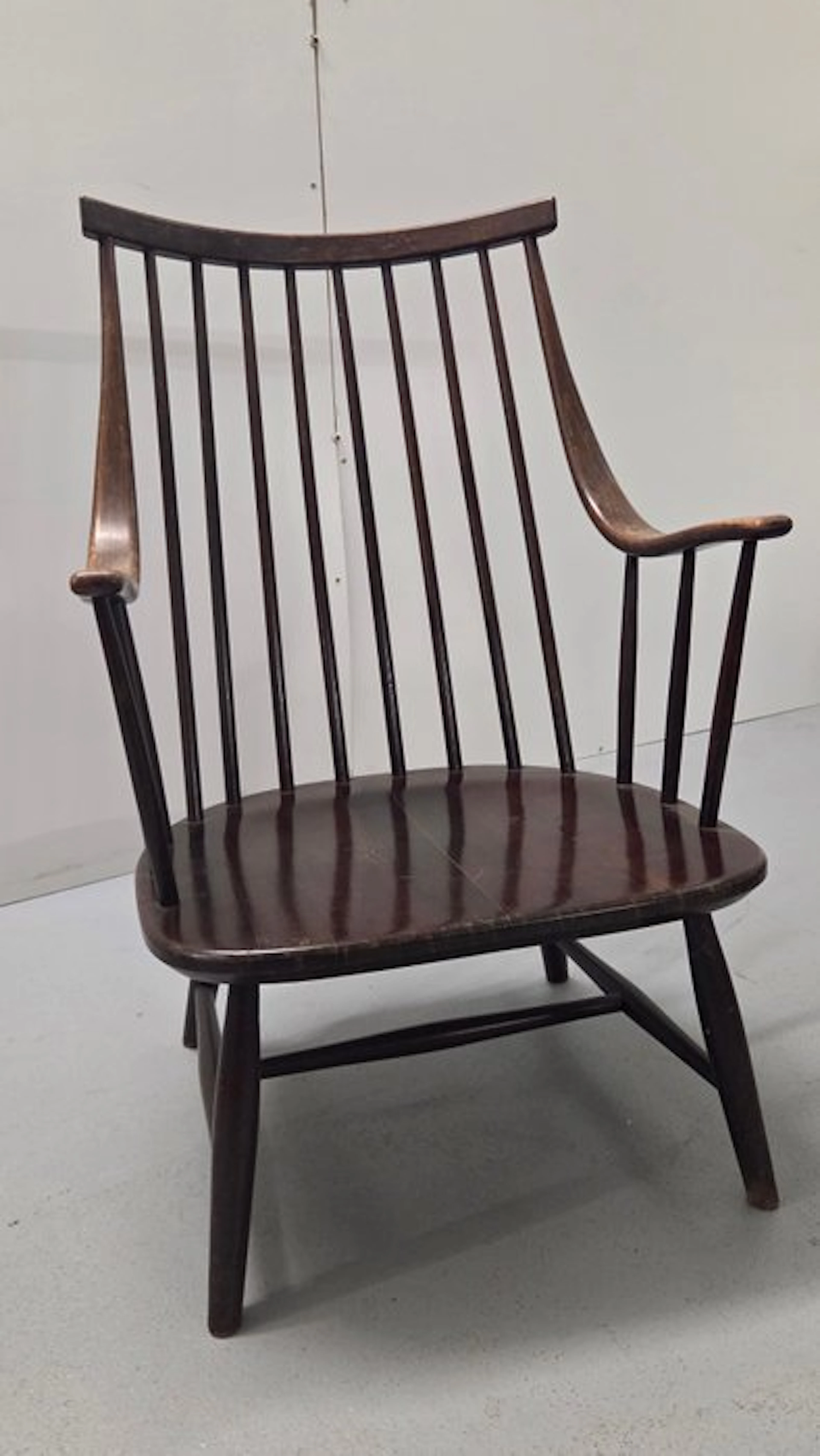 Nesto Stolfabrik - Lena Larsson - Chair - grandeur - Wood