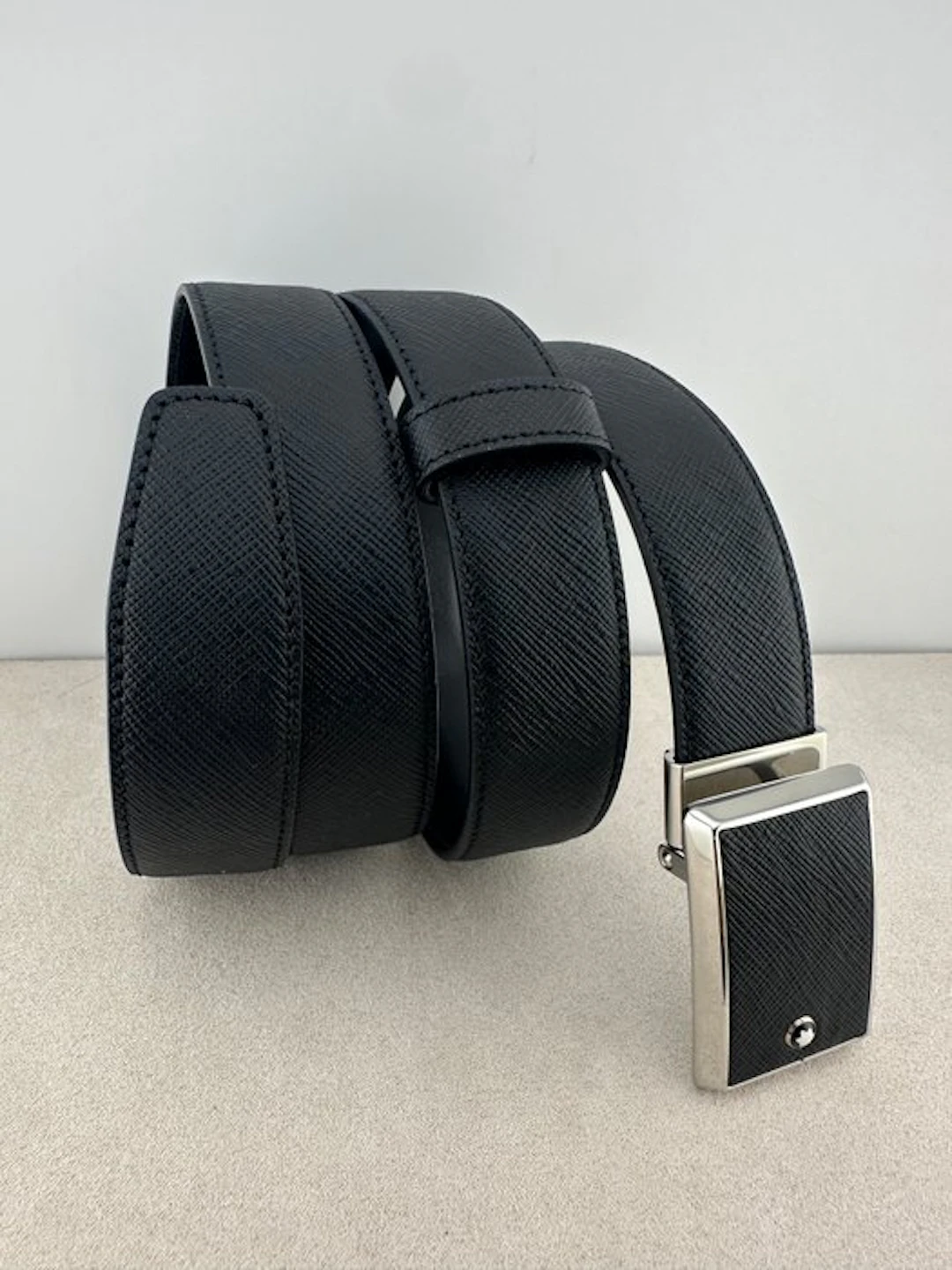 Montblanc - reversible & adjustable black saffiano belt - Belt