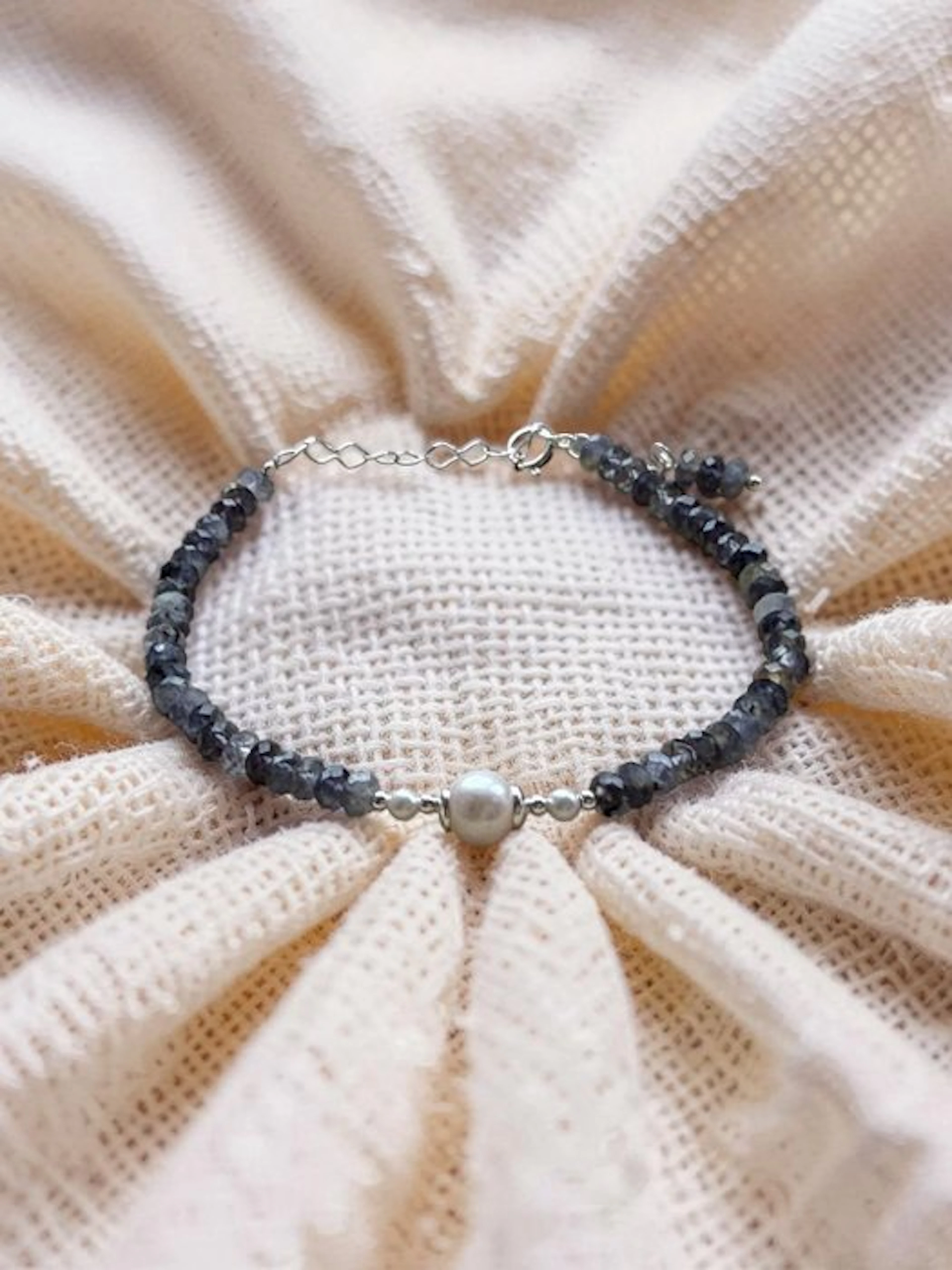 Pearl - Silver - Bracelet - Akoya pearls, polished