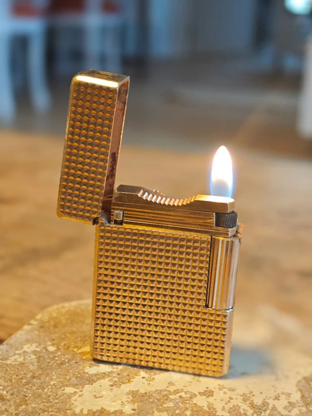 S.T. Dupont - line 1 - 20U gold - diamond - Pocket lighter - Gold plated