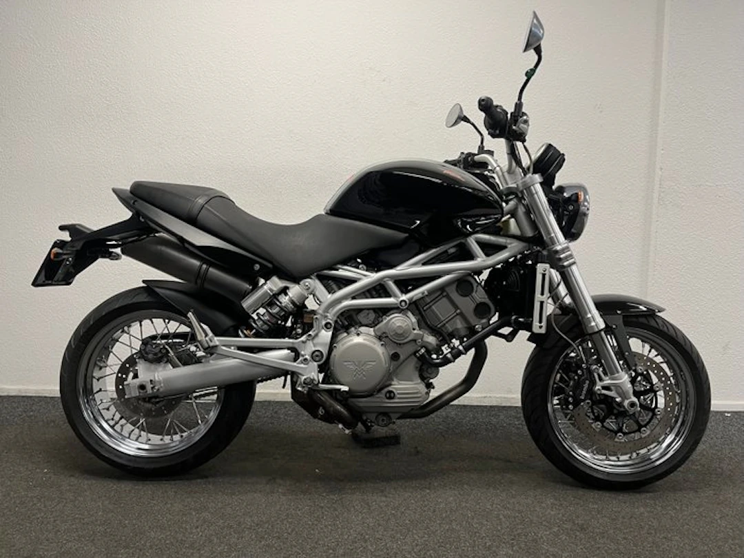 Moto Morini - 9 1/2 - 950 cc - 2008
