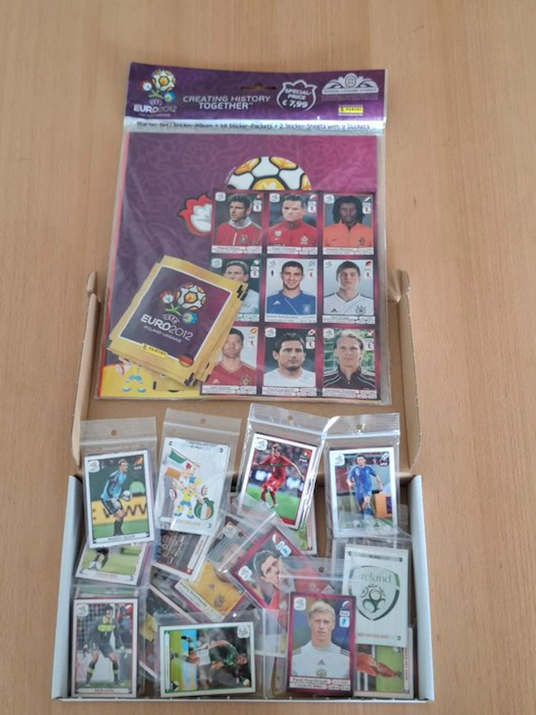 Panini Euro 2012 Cristiano Ronaldo - Complete sticker set + Starter pack incl