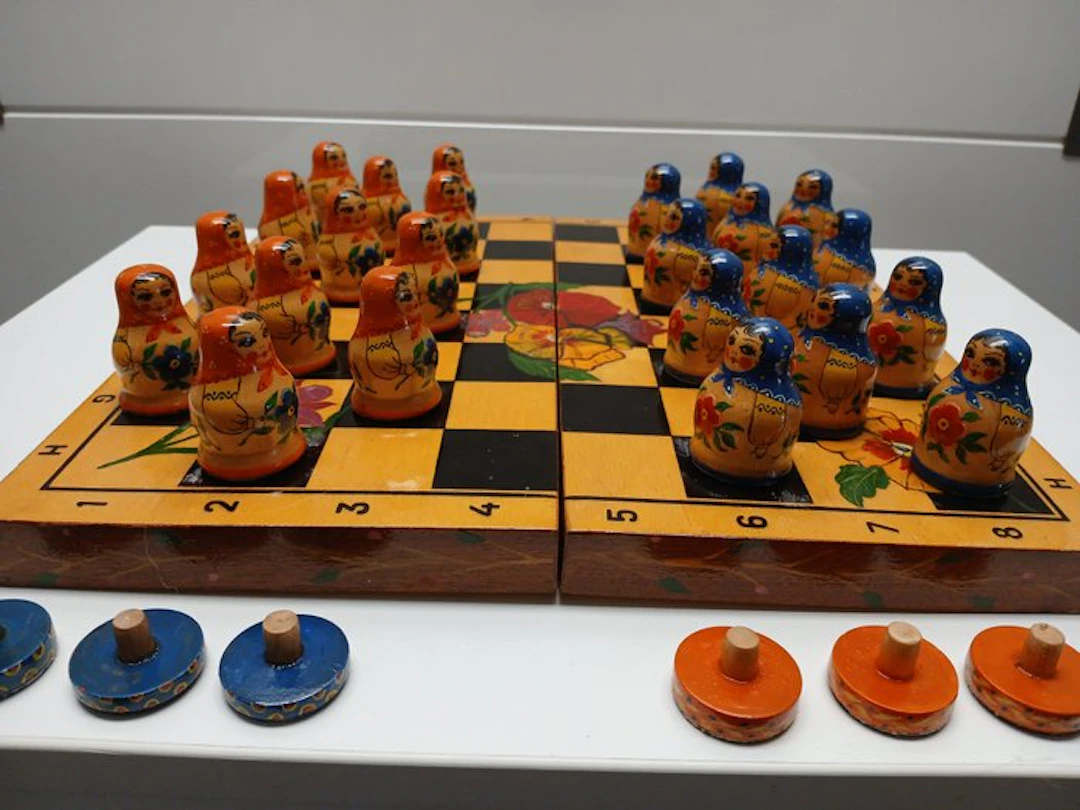 Board game - ussr matroesjka damspel nieuw staat jaren 70...