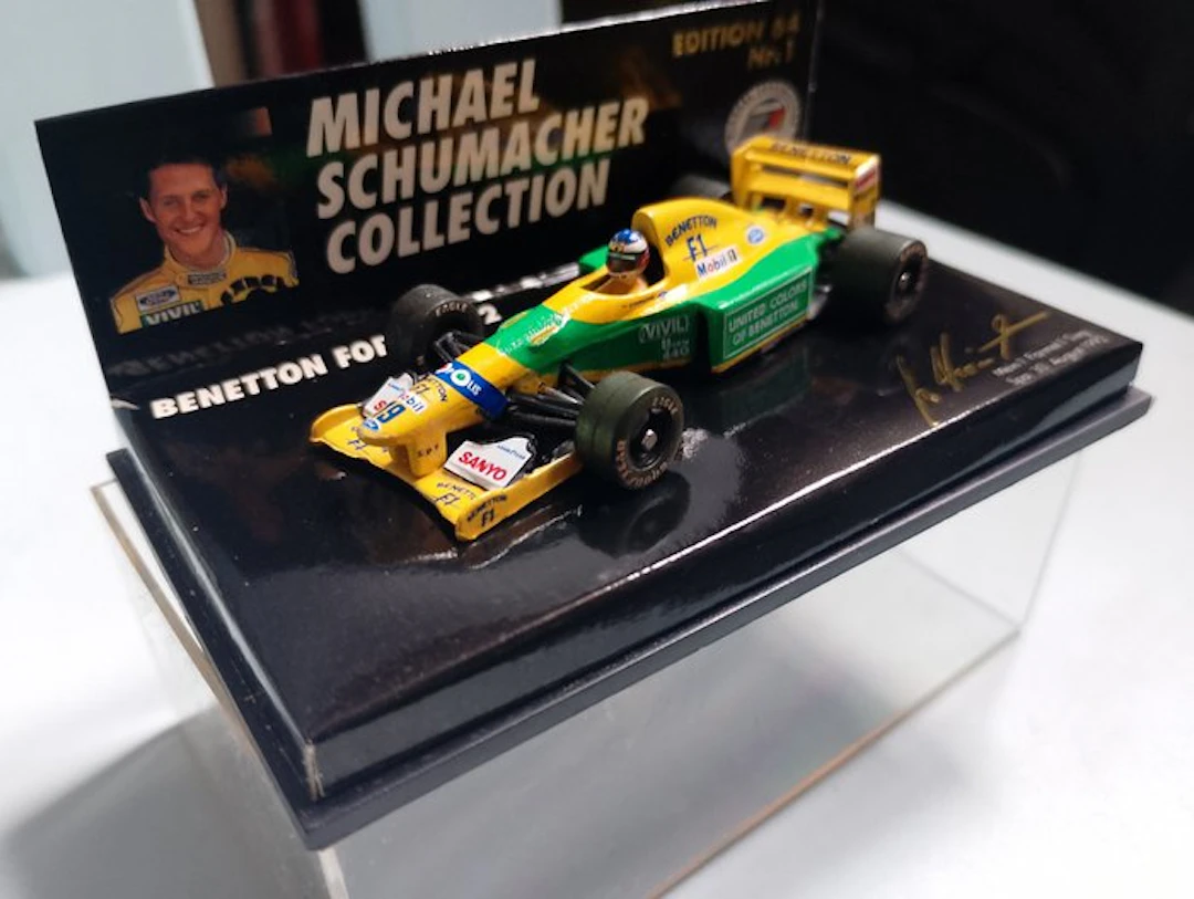 MiniChamps 1:43 - Model sports car - Benetton, Michael Schumacher