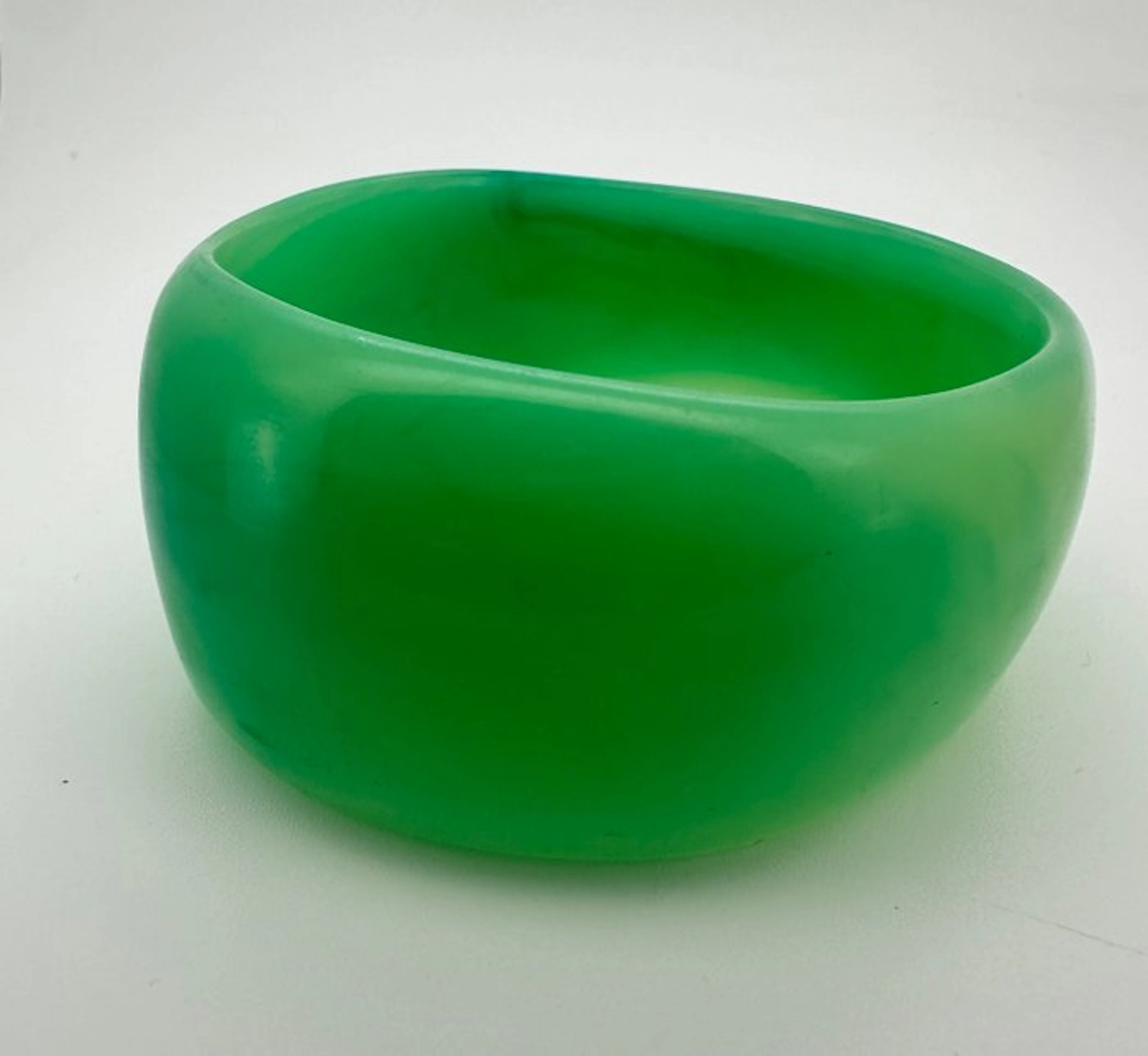 Kenneth Jay Lane - Lucite - Bangle