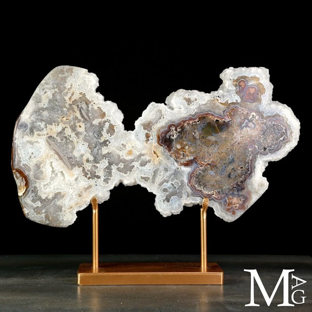 Rare White Agate Formation - Fashinating Agate and Quartz...