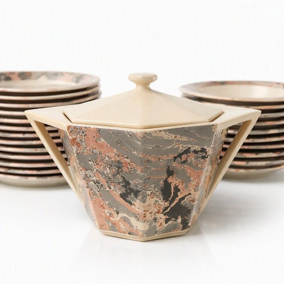 LONGCHAMP France - longchamp - Dinner set for 12 (29)...