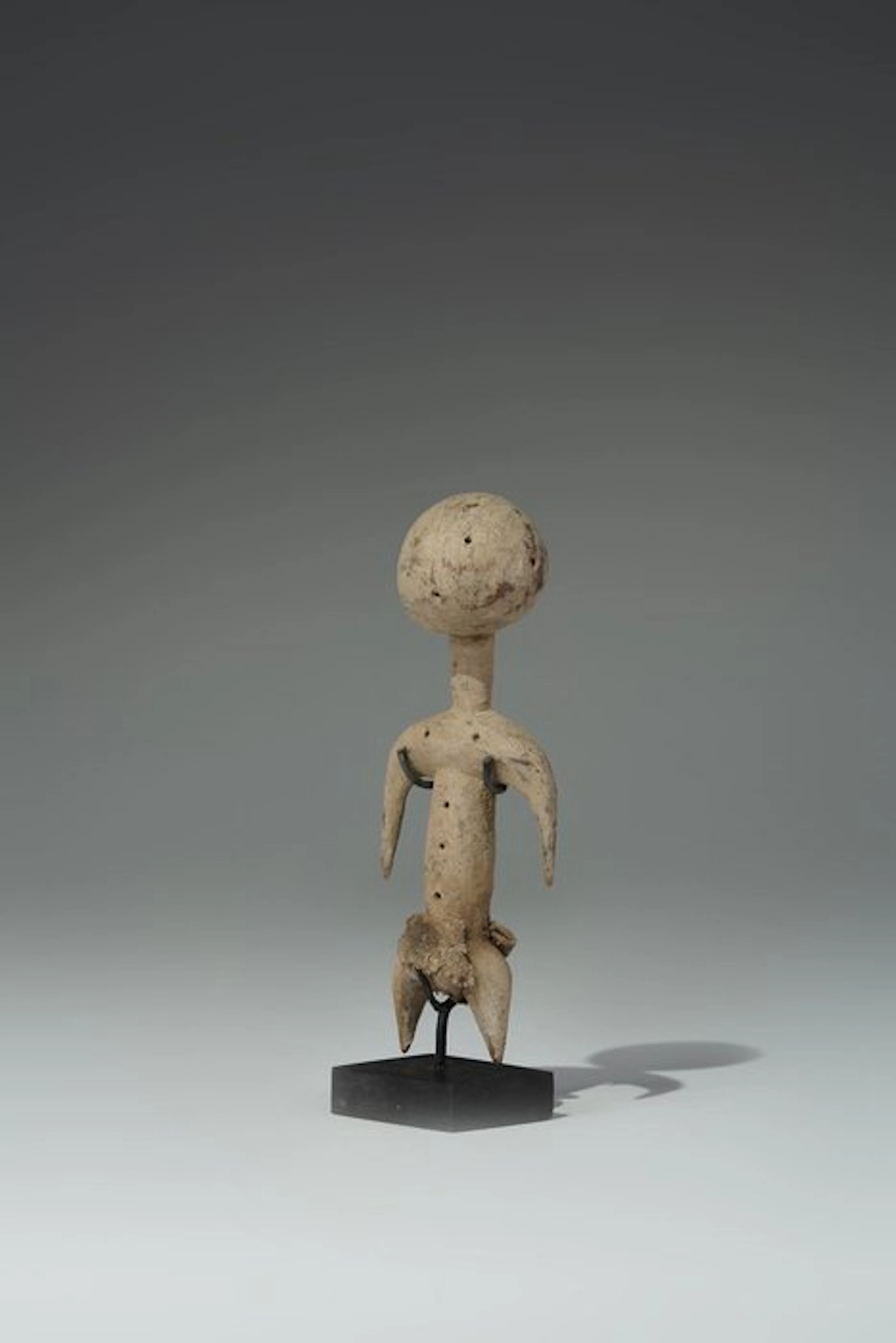 A wooden sculpture - Prampram - Ghana (No reserve price)