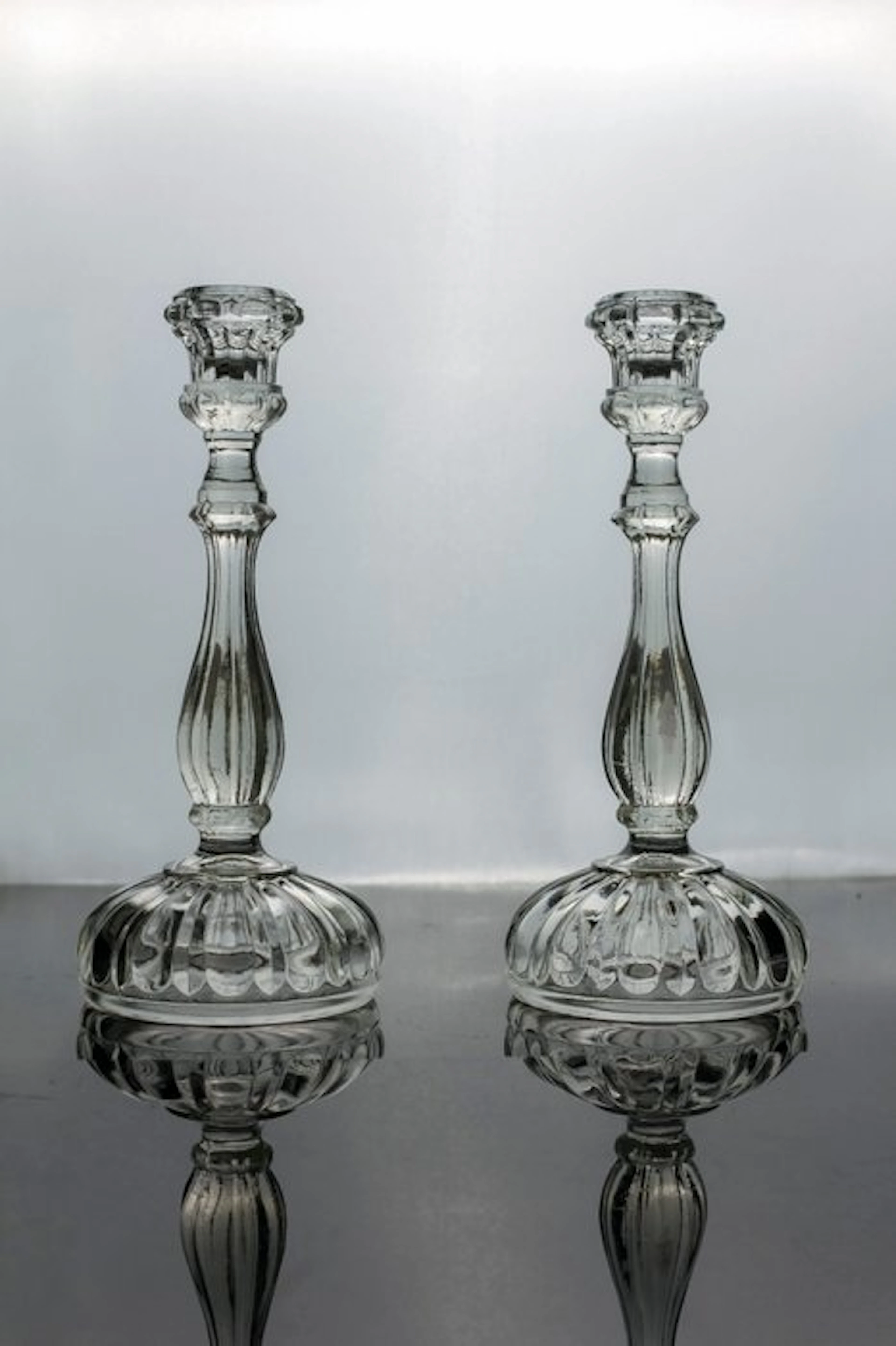 Hermanova Hut - Candleholder (2) - Glass