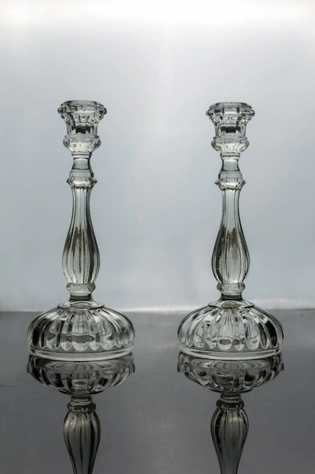 Hermanova Hut - Candleholder (2) - Glass