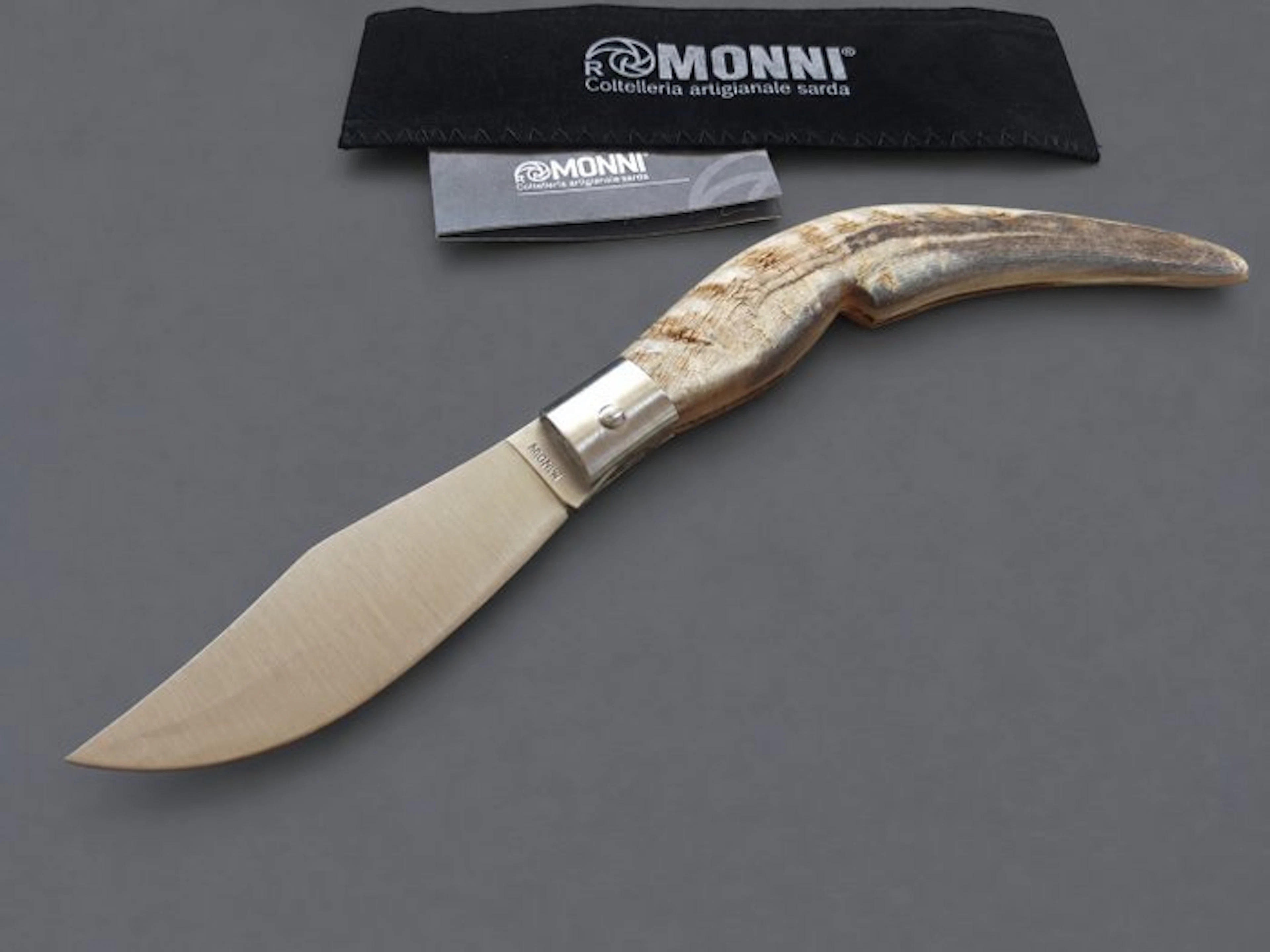 Monni Coltello Monni Scuoio Sardegna primi anni 2000 –...