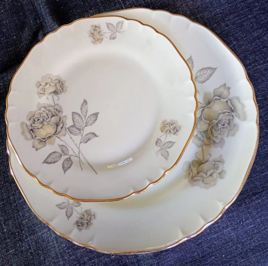 Richard Ginori - Dinner service (13) - Lorena - 24kt gold - Gray Rose