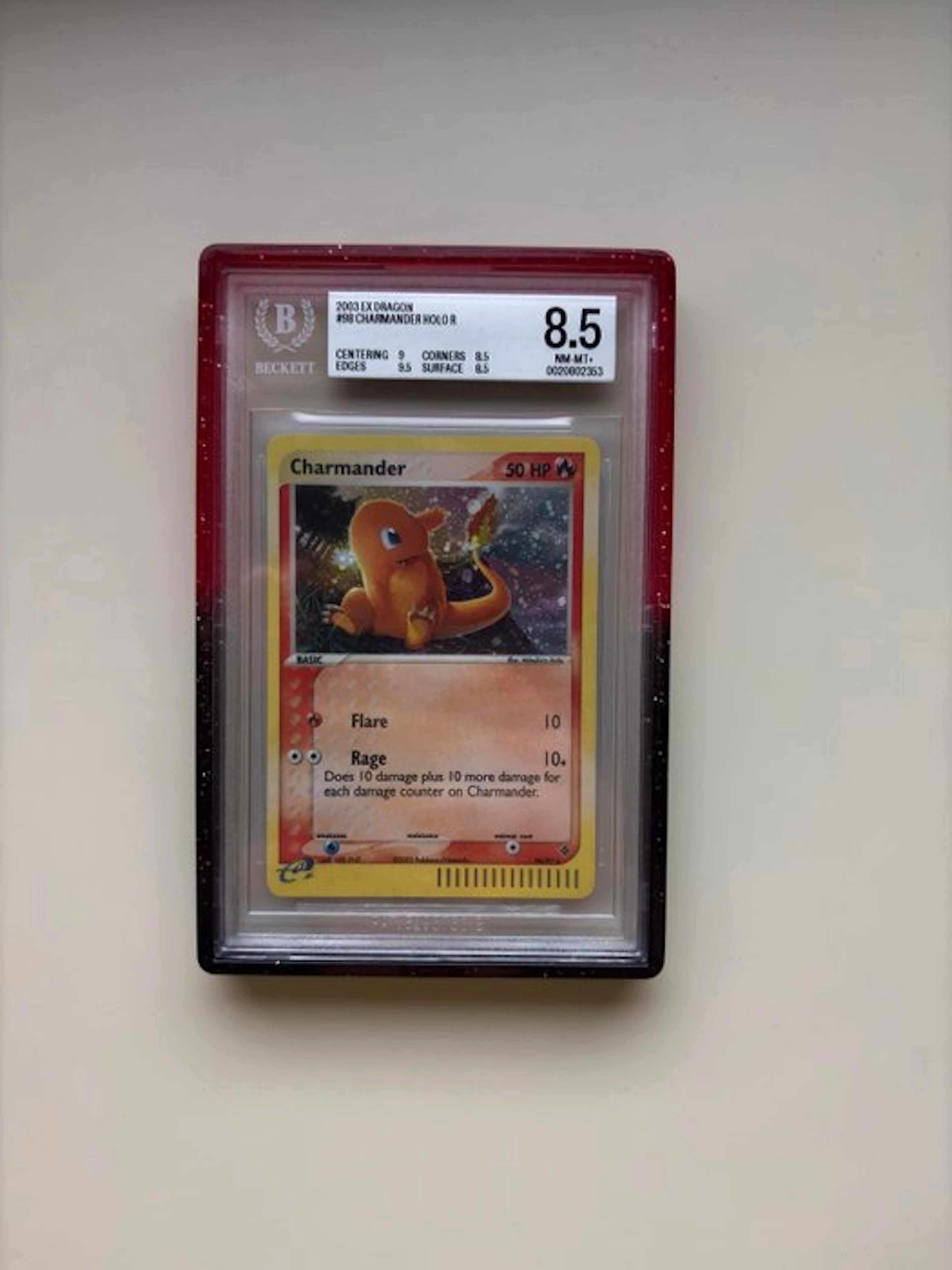 Pokémon - 1 Graded card - Charmander 98 Foil - Beckett 8.5 - EX - EX Dragon