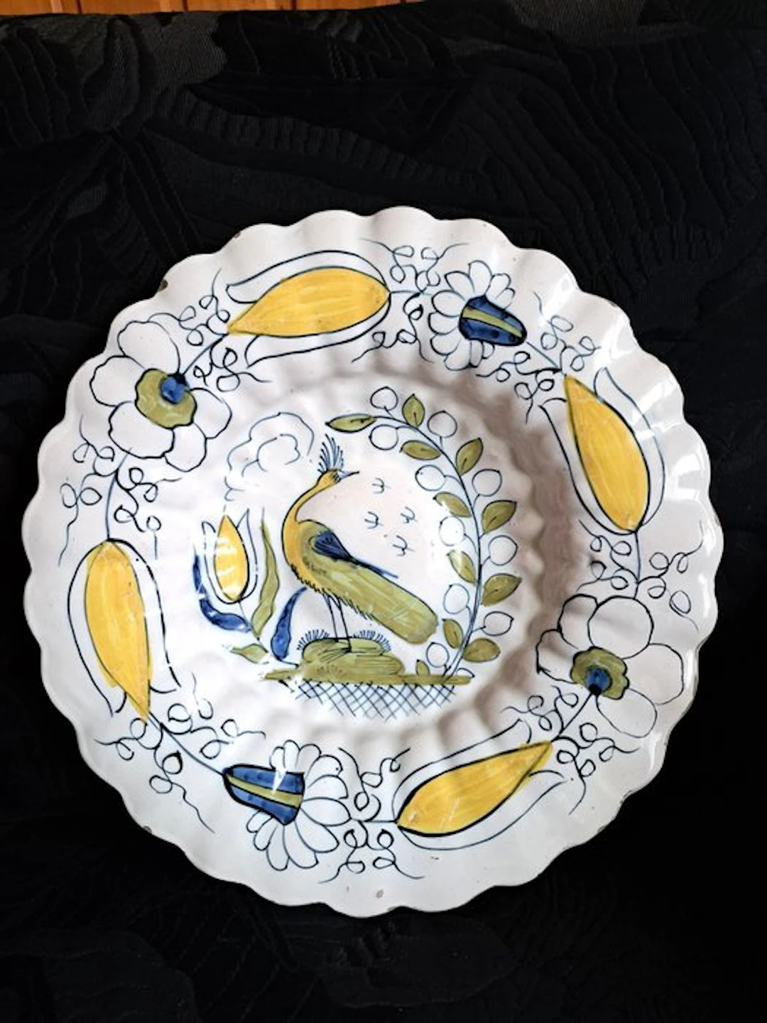 Dish - Earthenware - Pleated dish Delft
