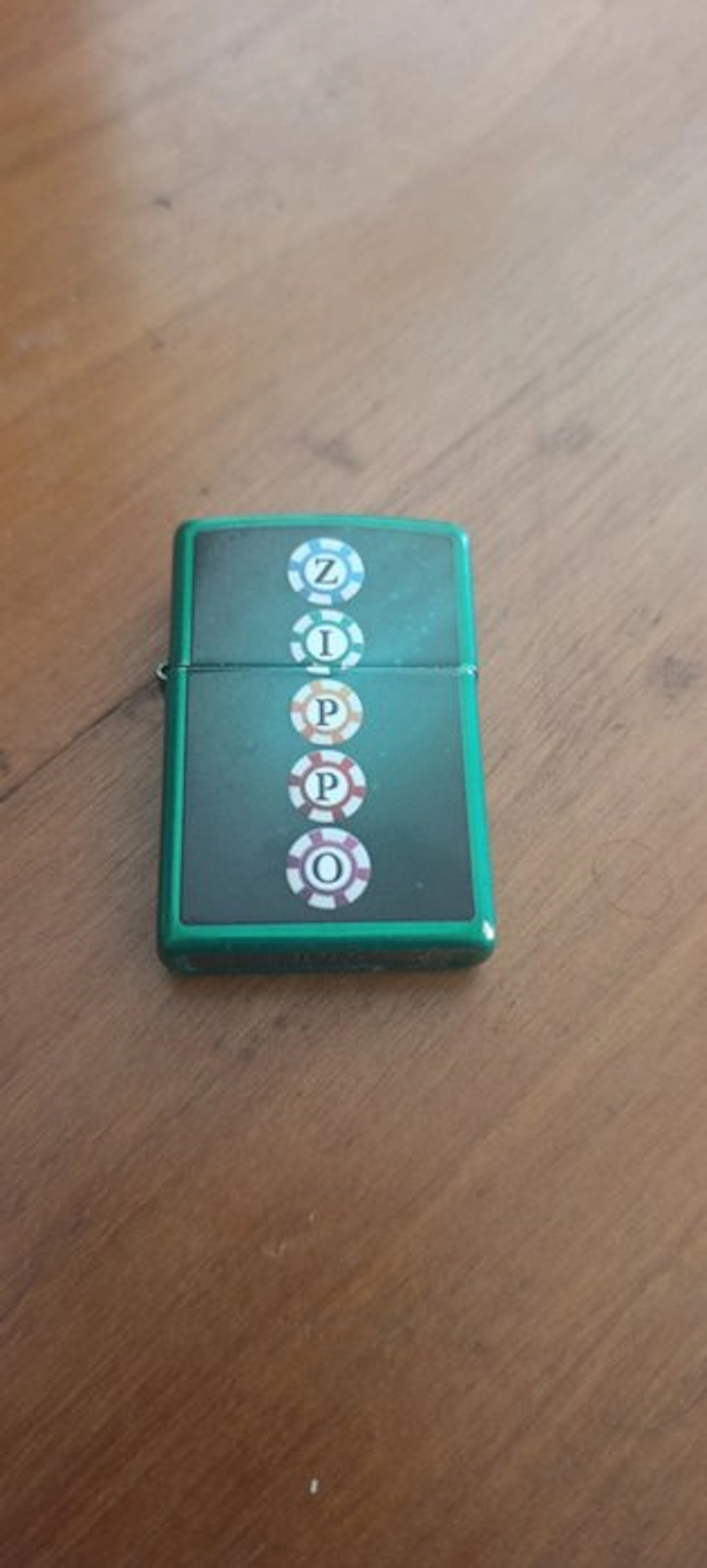 Zippo, con 5 fiches da poker - Lighter - Steel