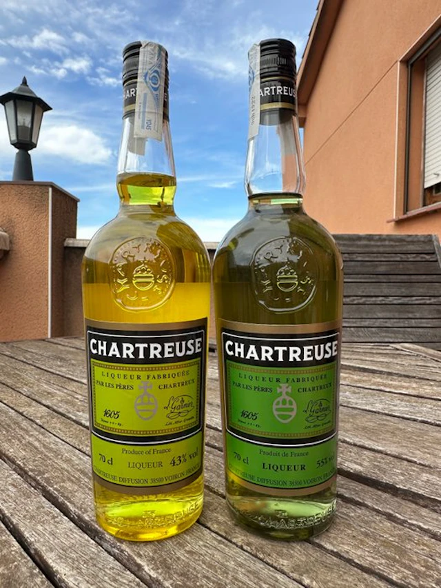 Chartreuse - Santa Tecla - Yellow + Green - b. 2017 - 70cl - 2 bottles