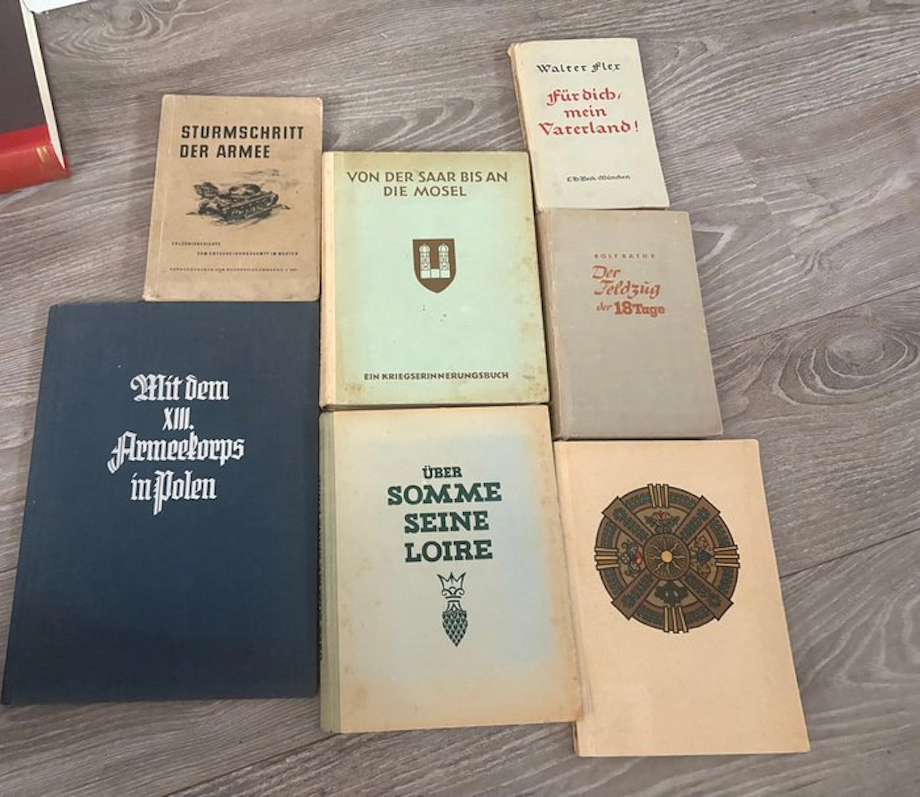 7 boeken. - Oorlog, westen Frankrijk / Polen / Rusland - 1940-1942