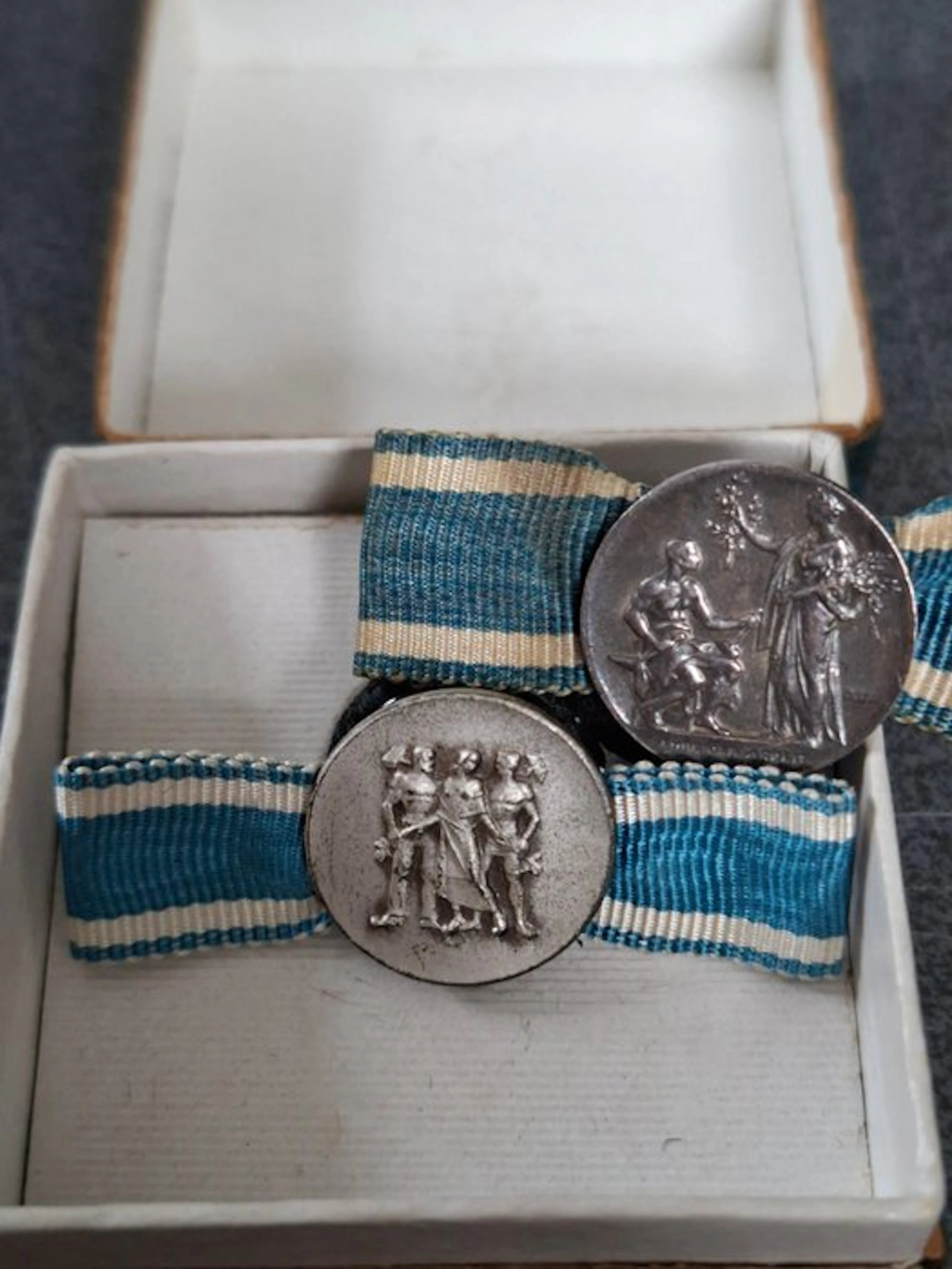Germany - Badge - 2 x Beieren zilveren miniatuur...